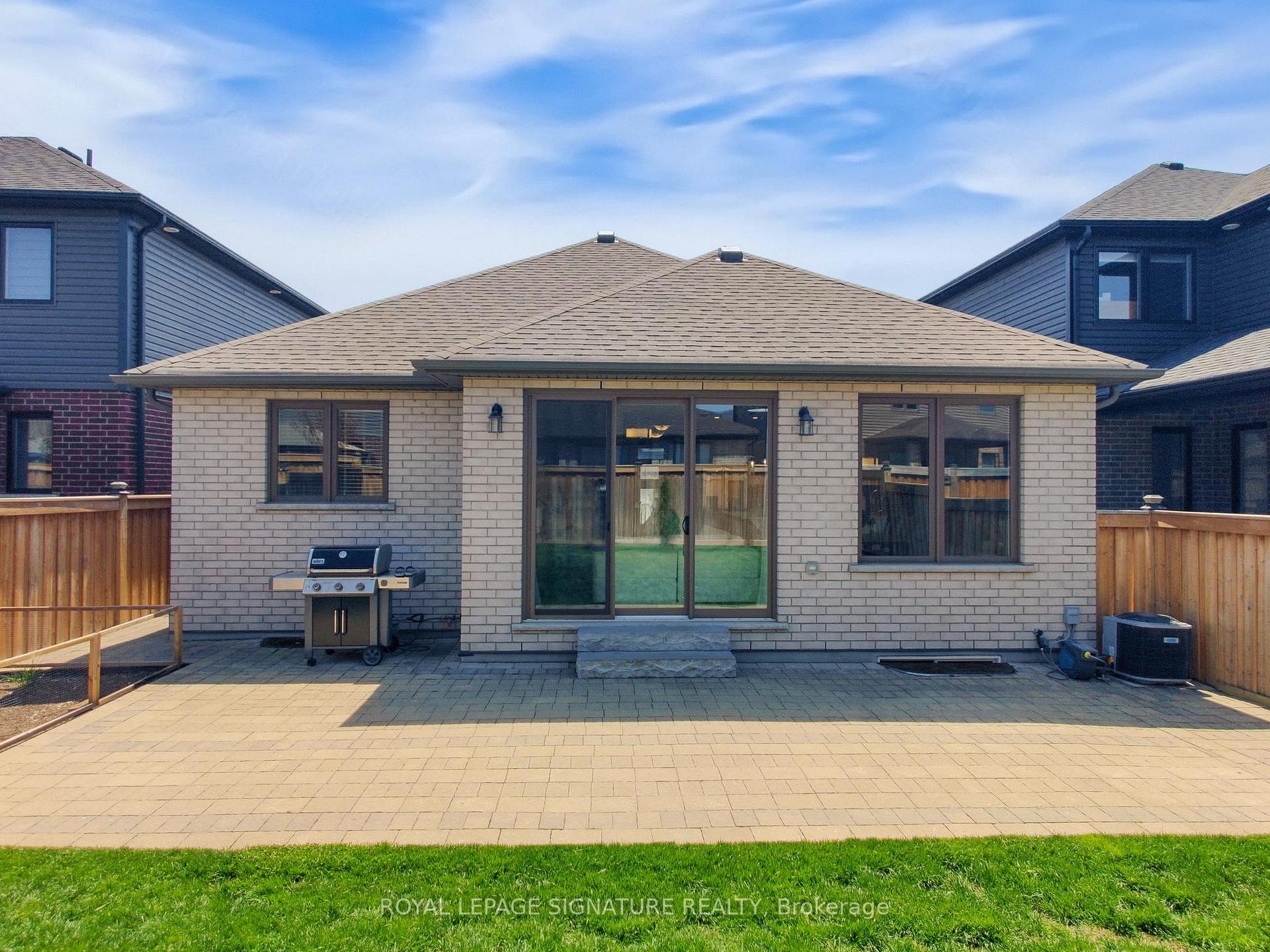 Photo 26 of 107 Tristan Crescent, Woolwich — HOMEH