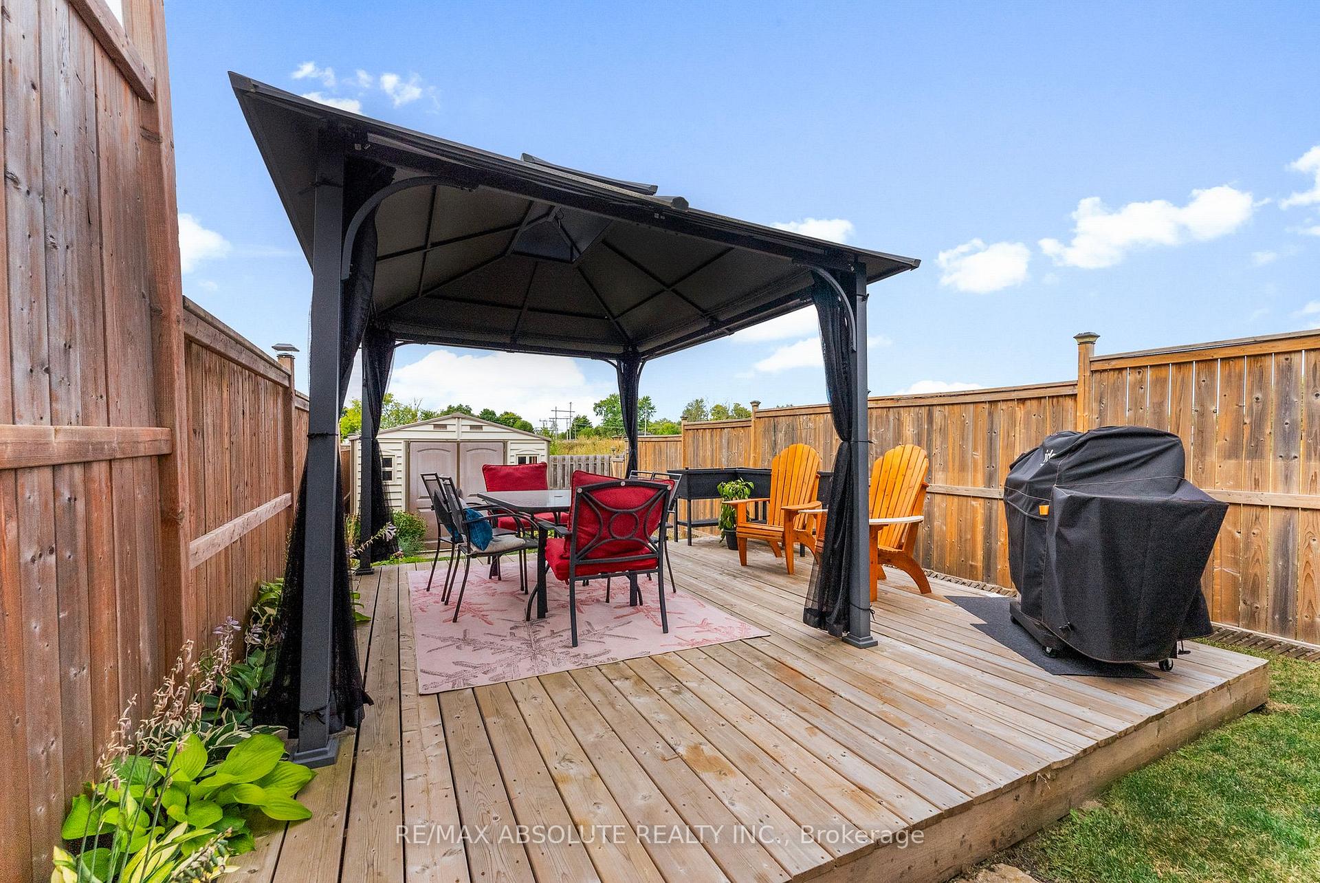 Photo 30 of 187 Desmond Trudeau Drive, Arnprior — HOMEH