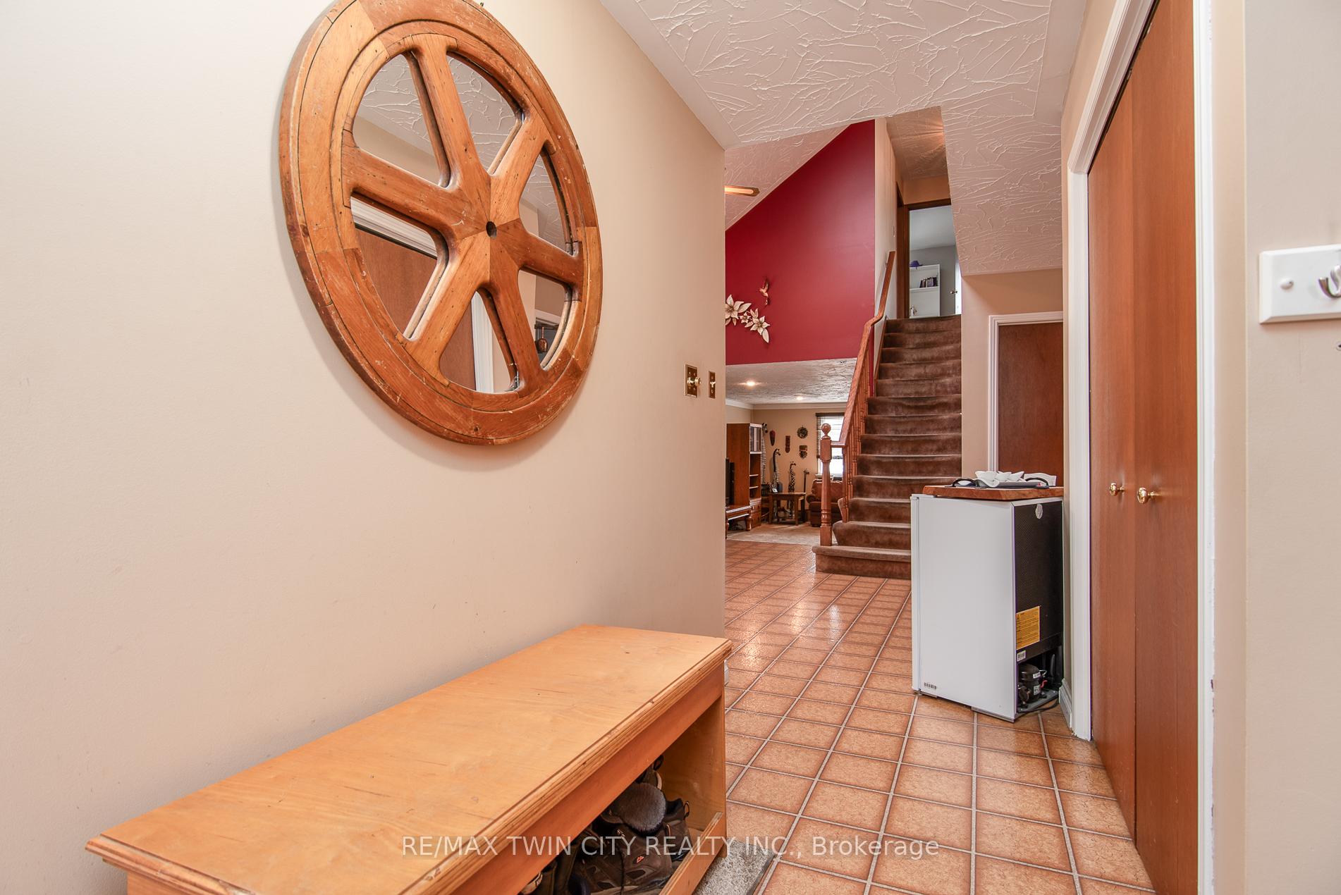 Photo 10 of 413 Foxhunt Place, Waterloo — HOMEH