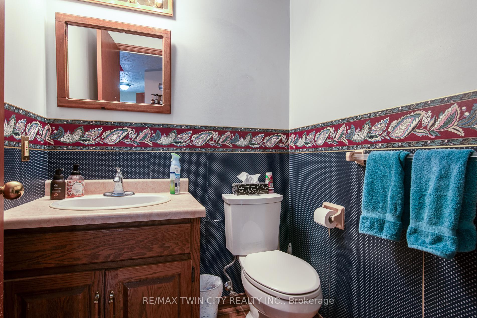 Photo 22 of 413 Foxhunt Place, Waterloo — HOMEH