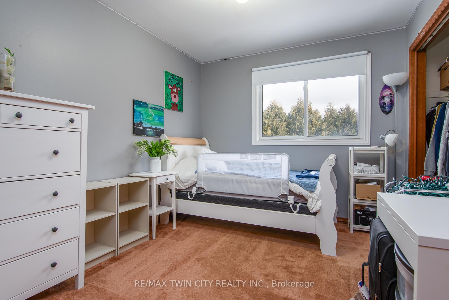 Photo 25 of 413 Foxhunt Place, Waterloo — HOMEH