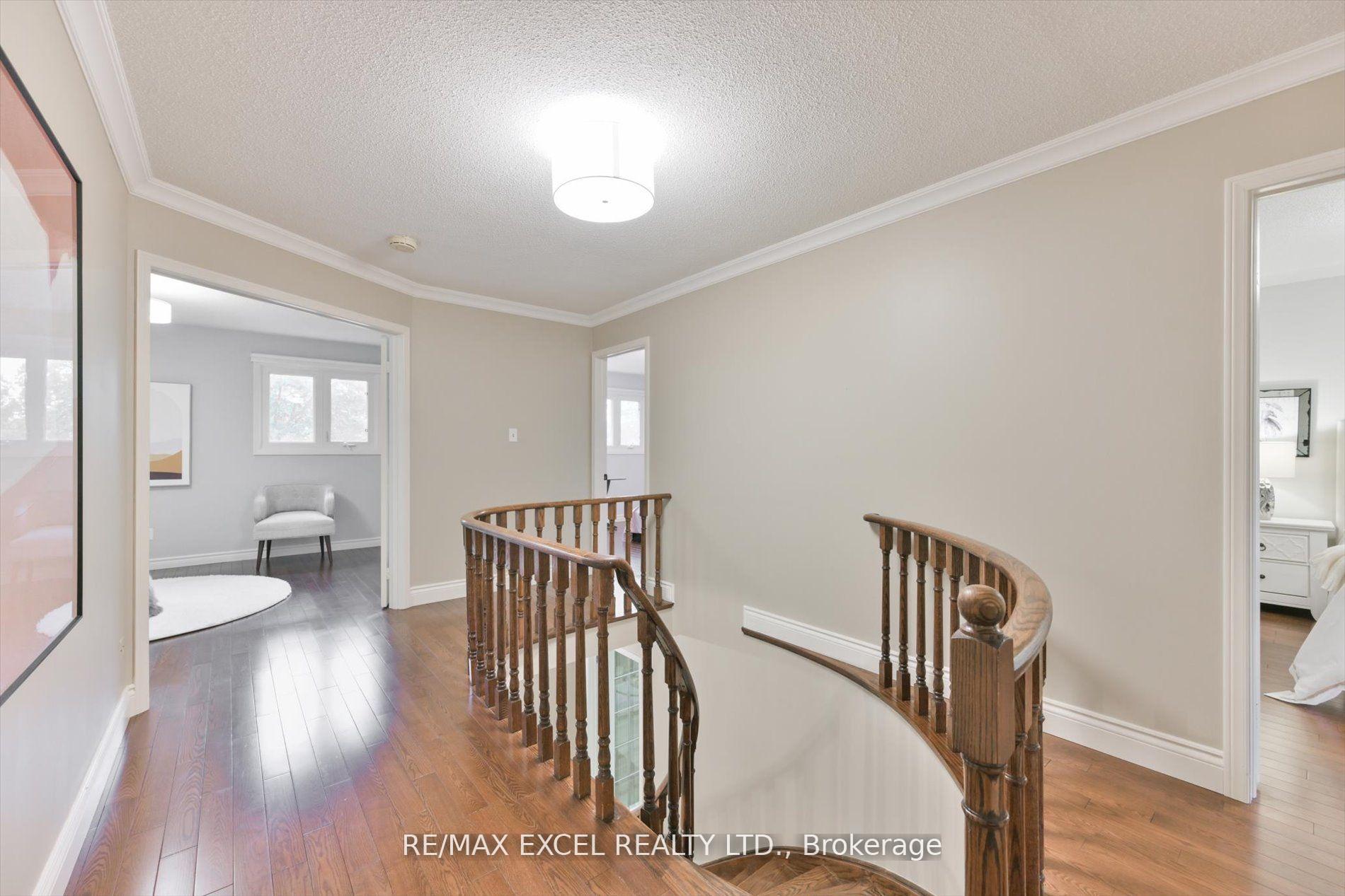 Photo 21 of 19 Sycamore Drive, Markham, Aileen-Willowbrook — HOMEH