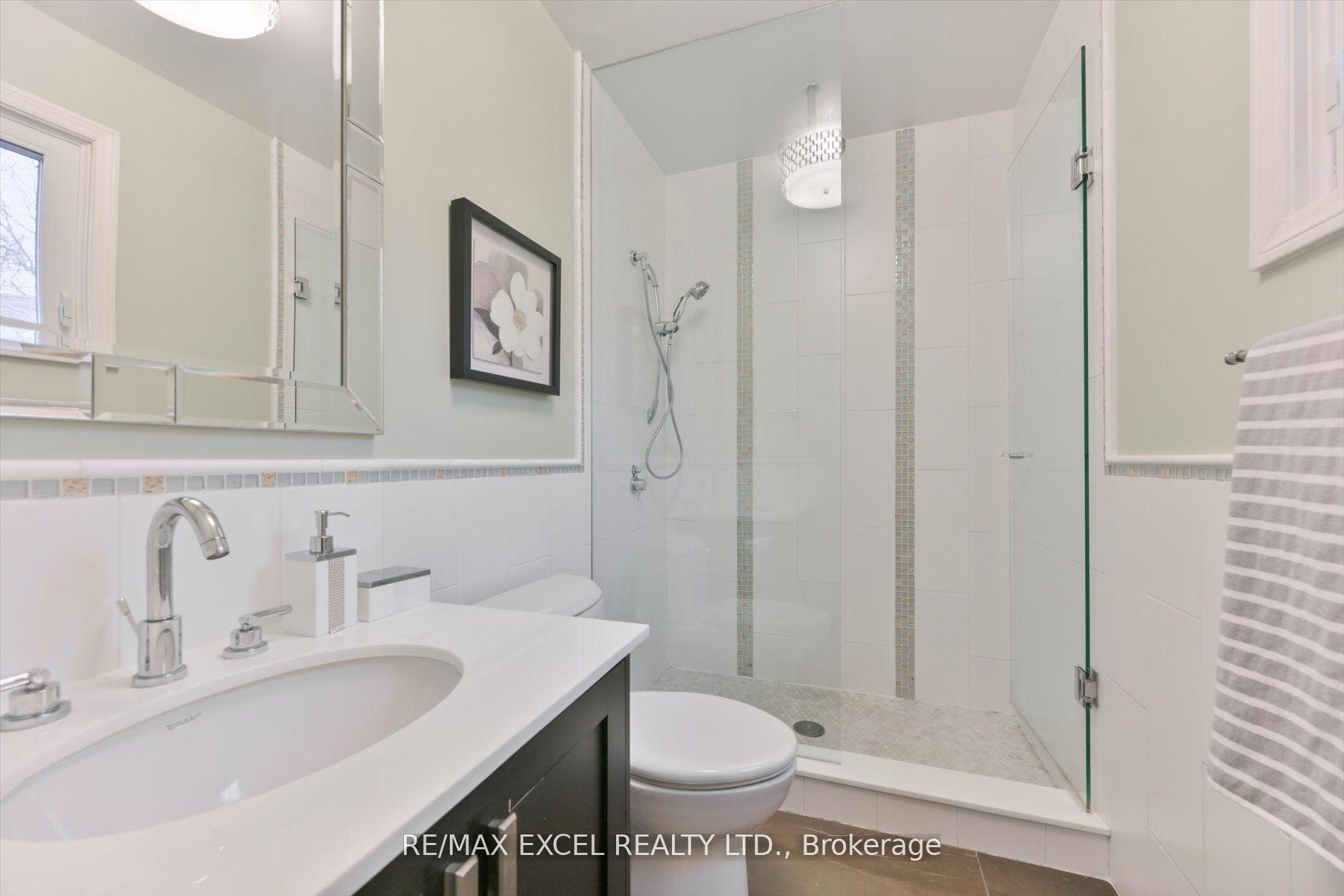 Photo 25 of 19 Sycamore Drive, Markham, Aileen-Willowbrook — HOMEH