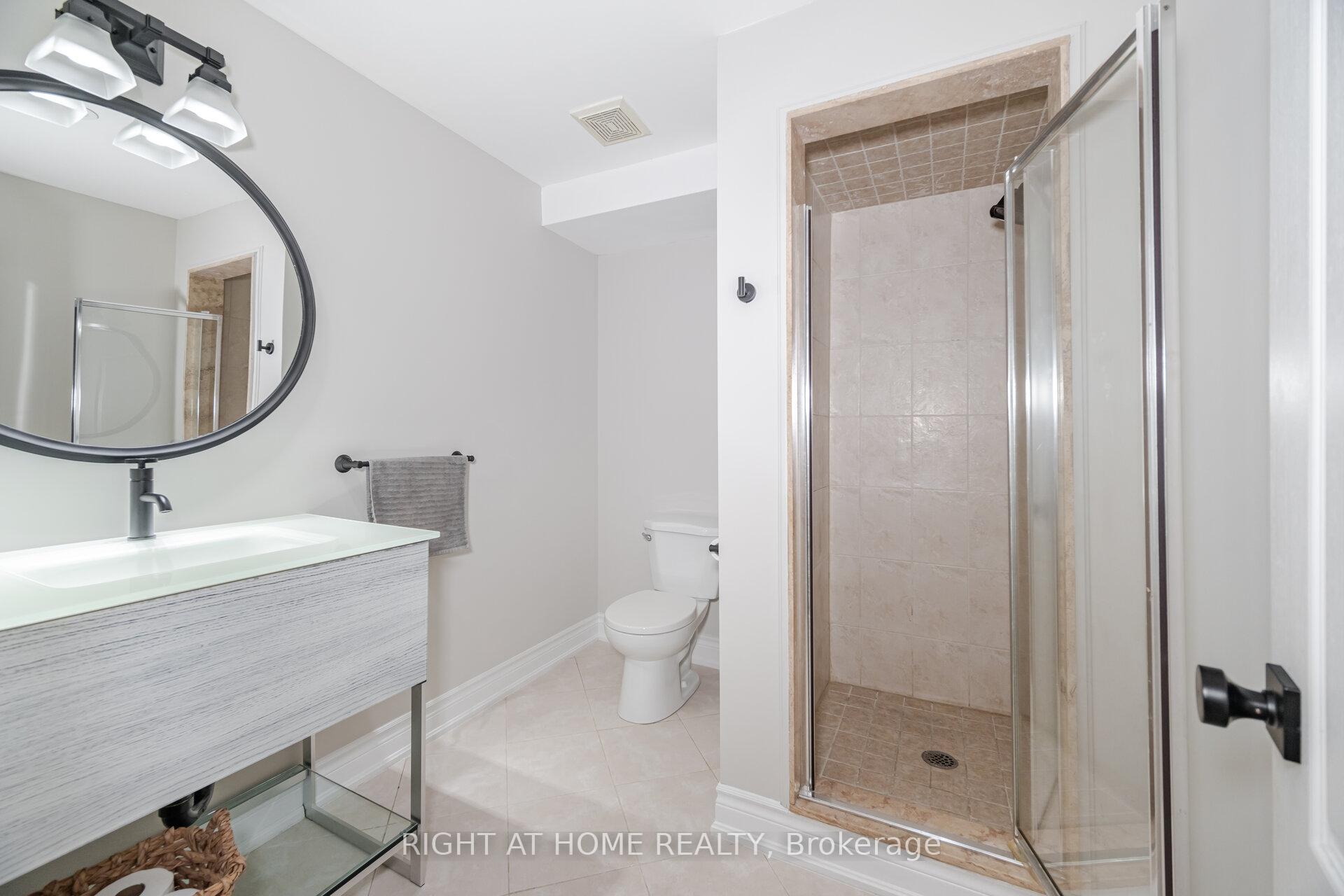 Photo 1 of 169 Green Manor Crescent, Vaughan, East Woodbridge — HOMEH