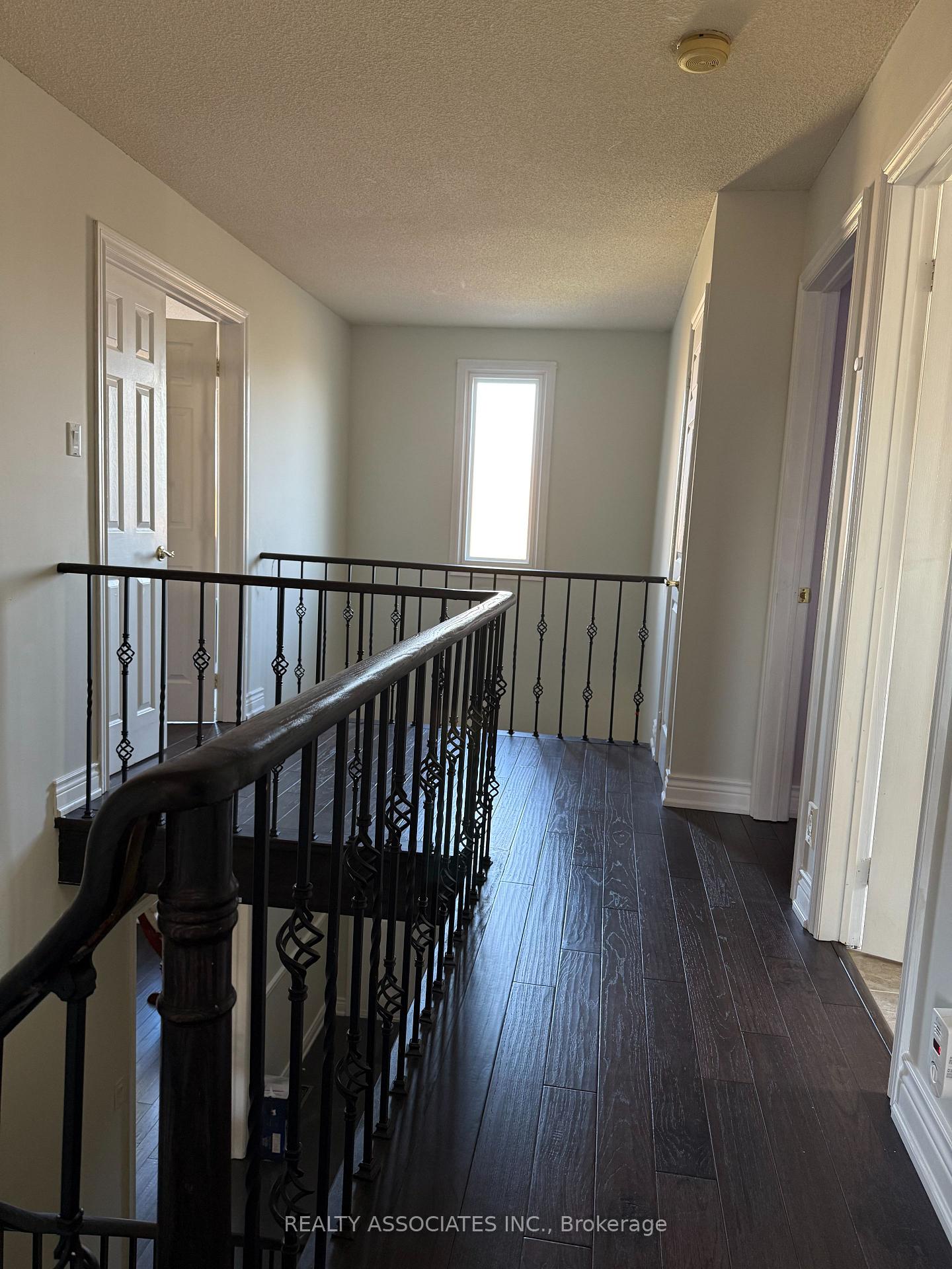 Photo 2 of 148 Cartmel Drive, Markham, Milliken Mills East — HOMEH