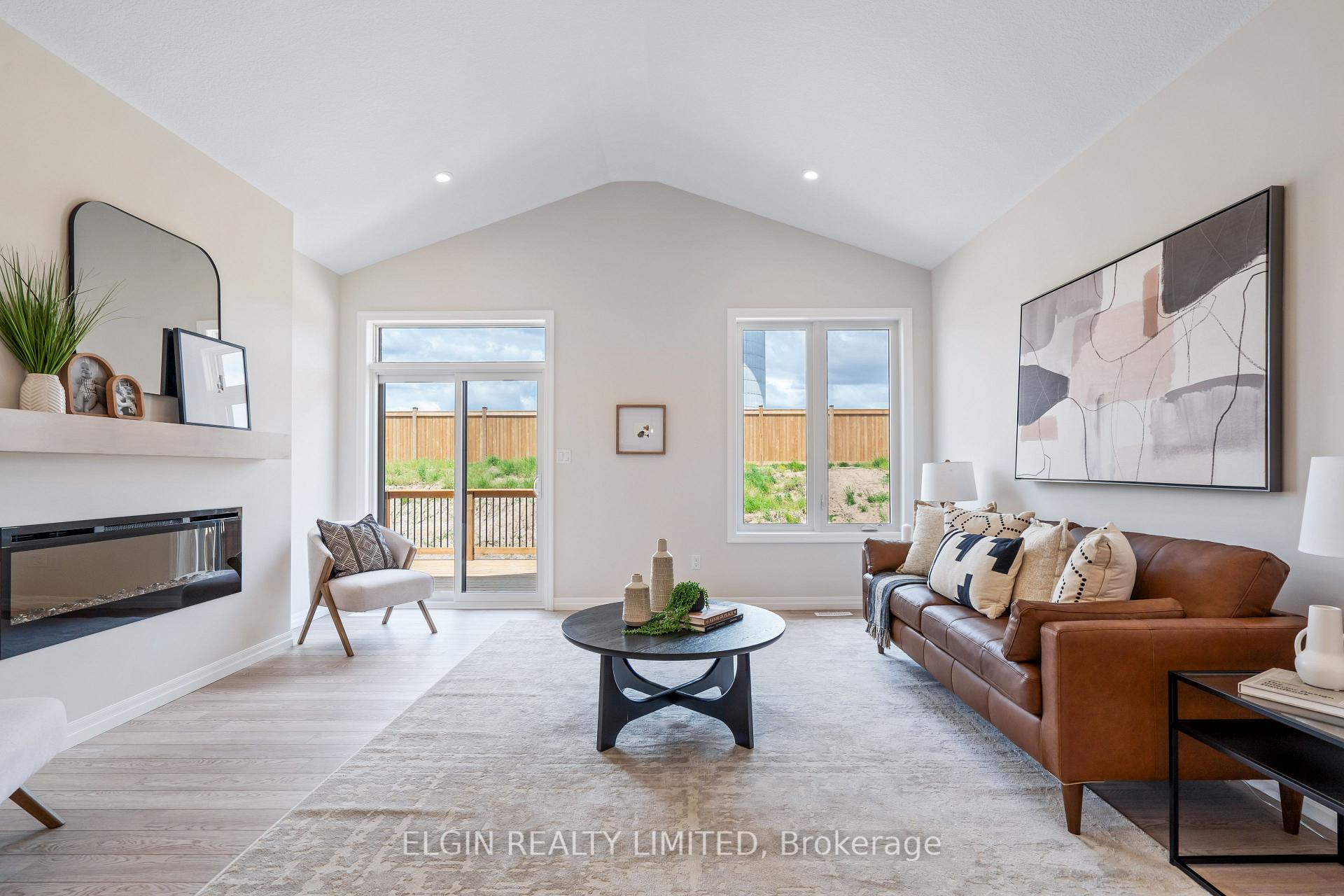 Photo 37 of 61 Willow Drive, Aylmer — HOMEH