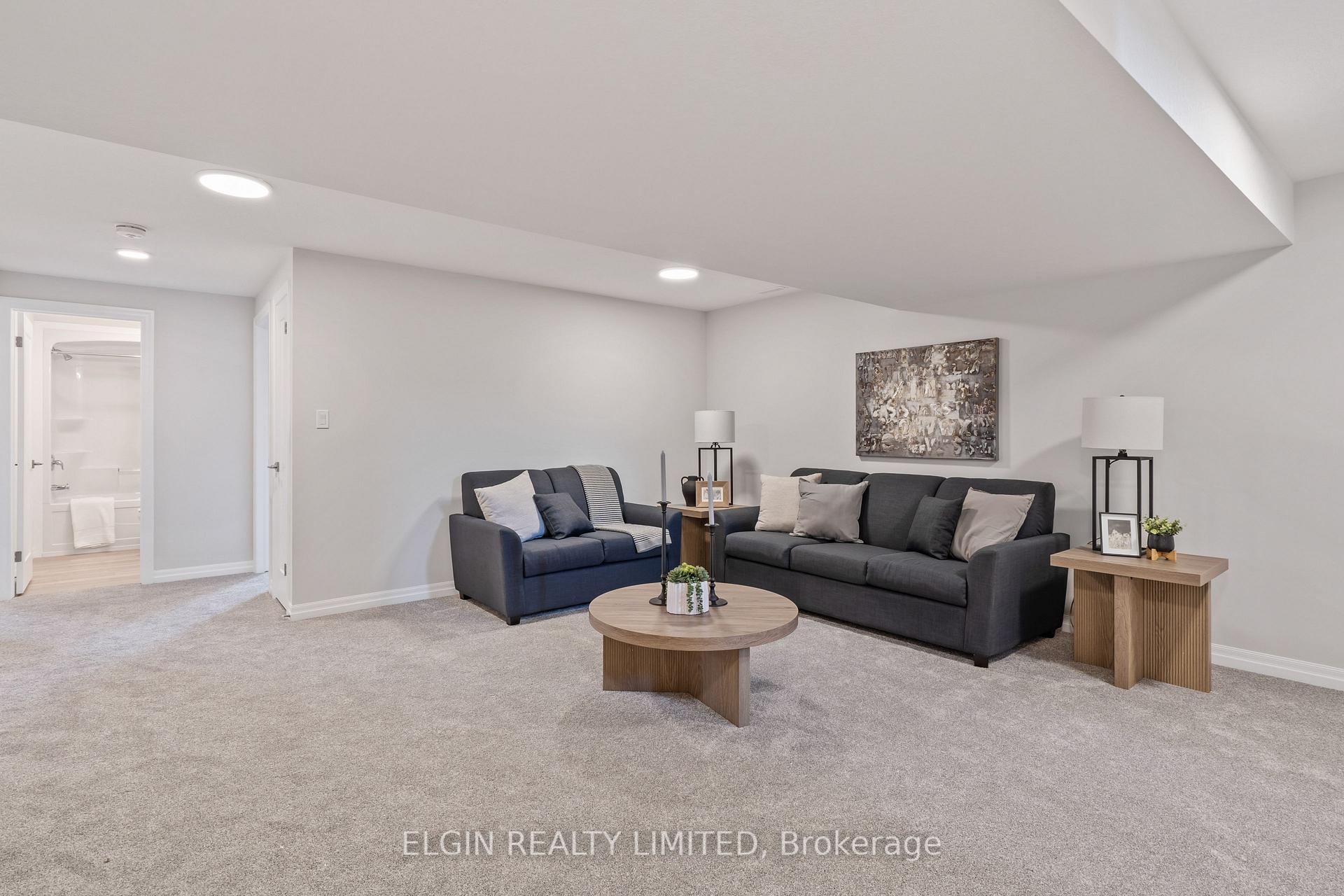 Photo 25 of 61 Willow Drive, Aylmer — HOMEH