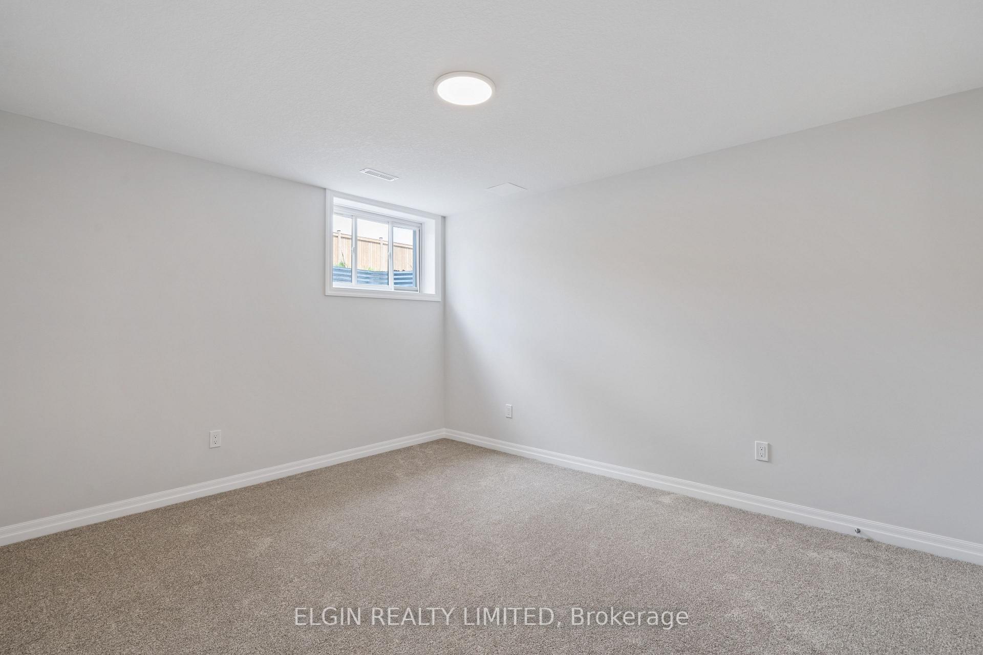 Photo 28 of 61 Willow Drive, Aylmer — HOMEH