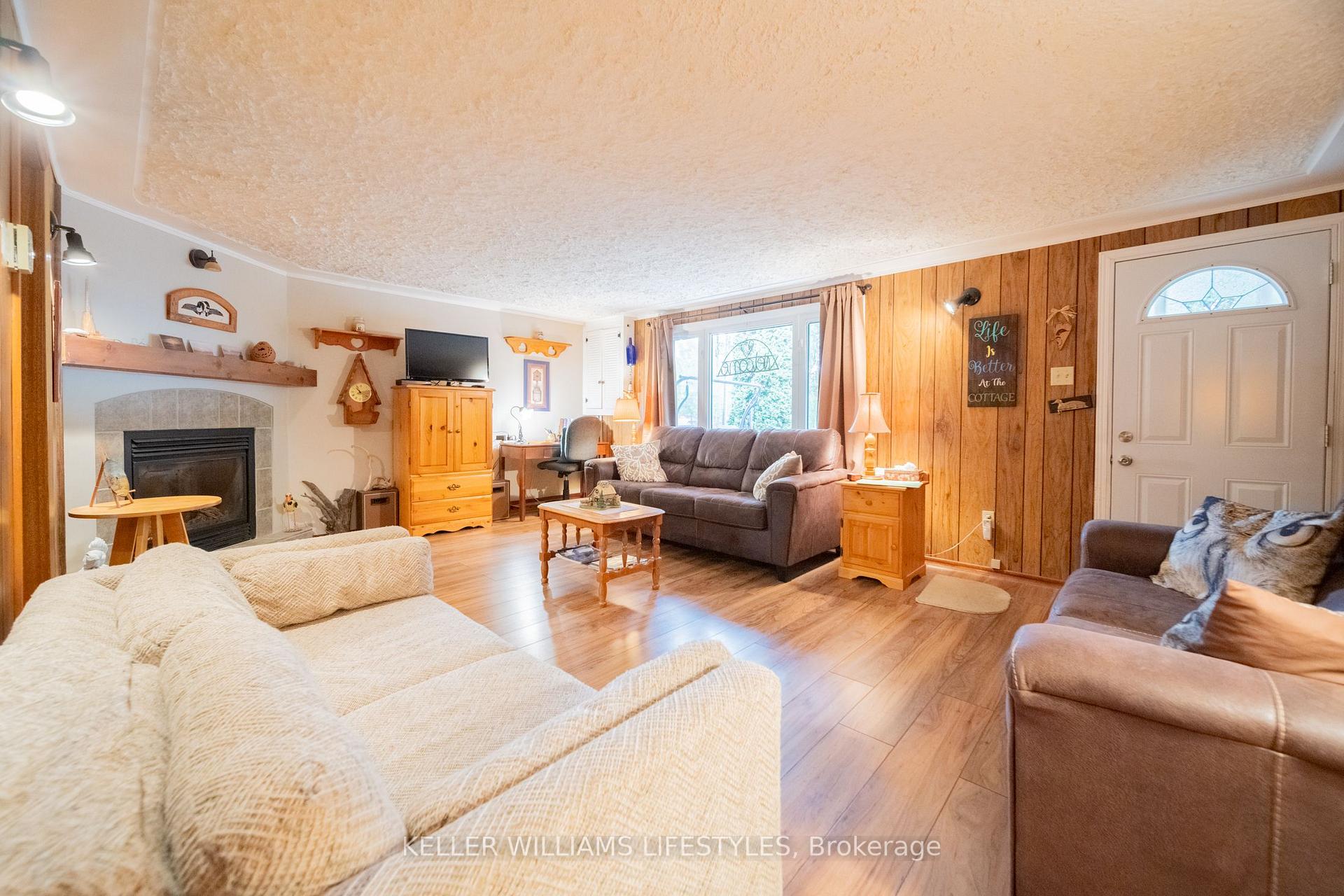 Photo 24 of 33742 Staffa Road, Bluewater, Zurich — HOMEH