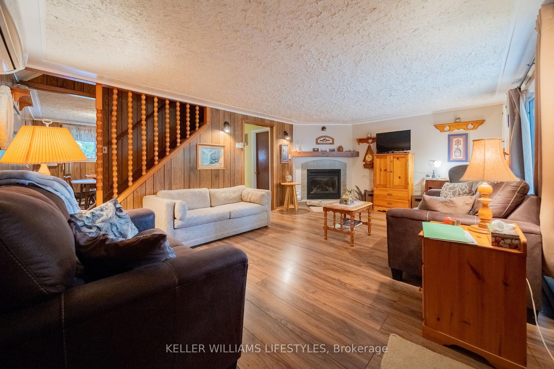 Photo 23 of 33742 Staffa Road, Bluewater, Zurich — HOMEH