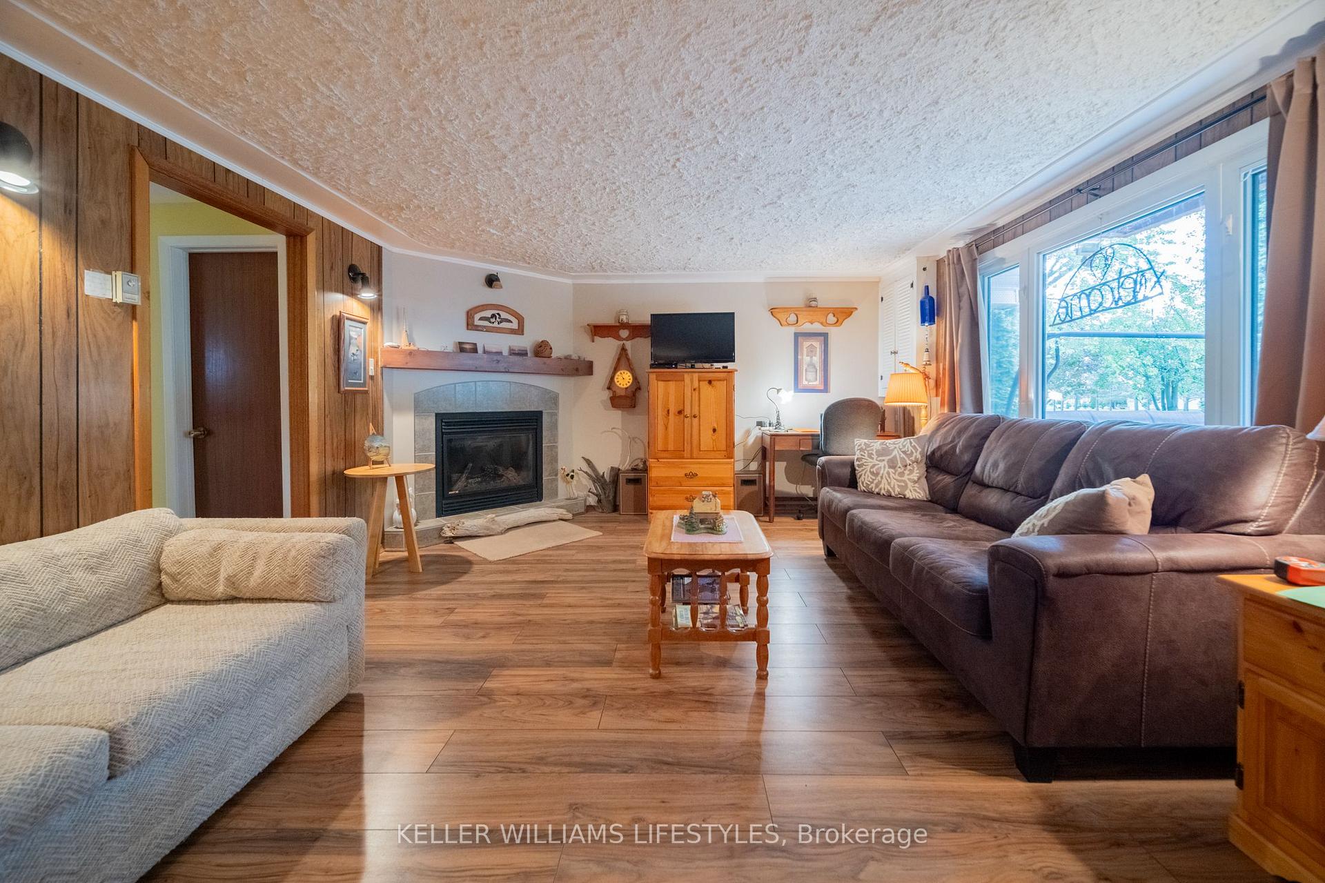 Photo 26 of 33742 Staffa Road, Bluewater, Zurich — HOMEH