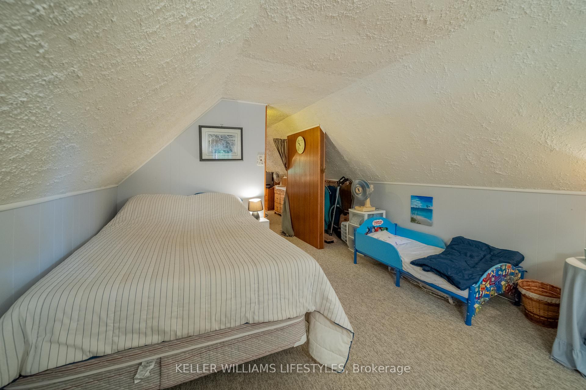 Photo 33 of 33742 Staffa Road, Bluewater, Zurich — HOMEH