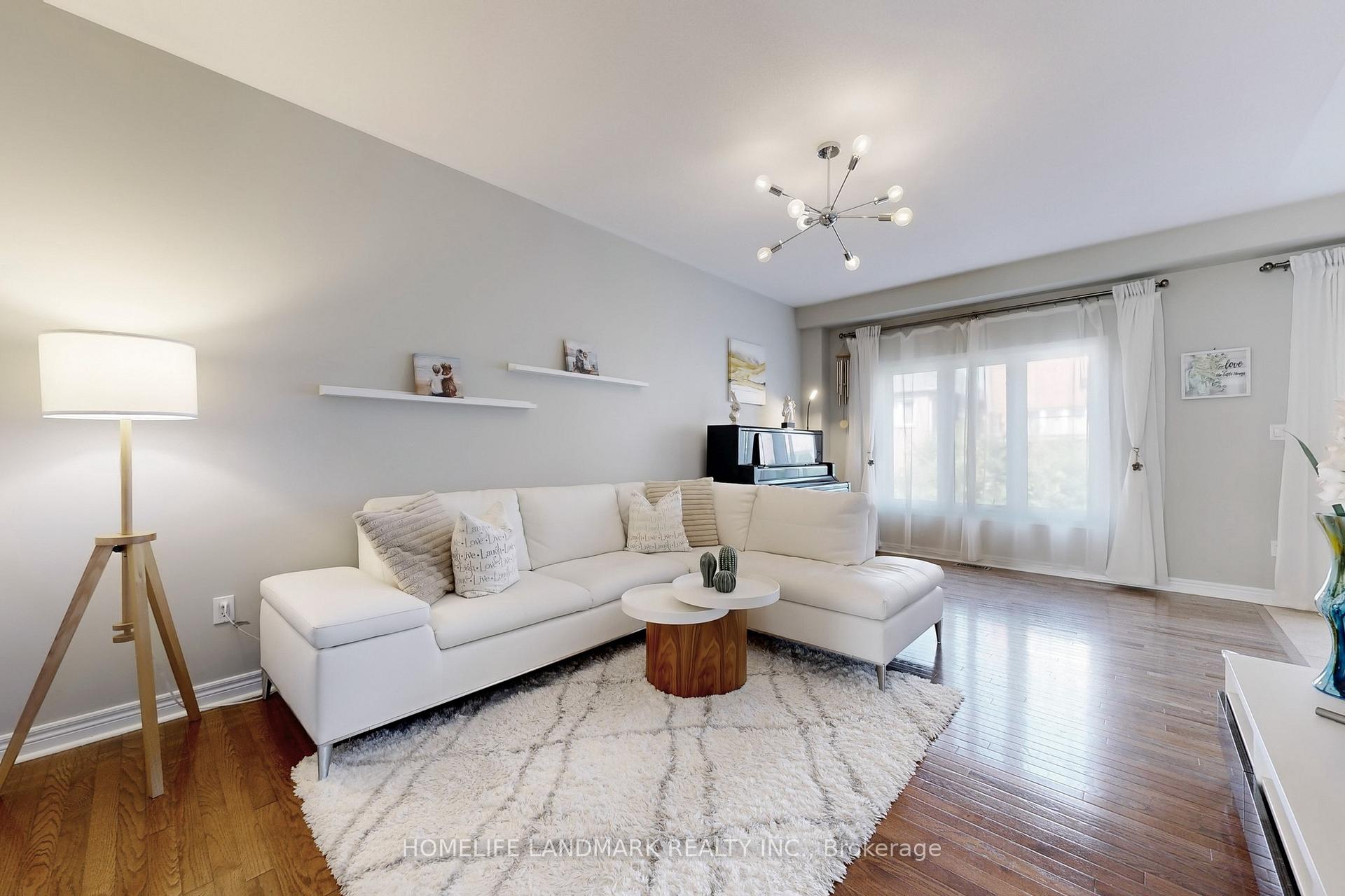 Photo 4 of 27 Gamla Road, Vaughan, Patterson — HOMEH