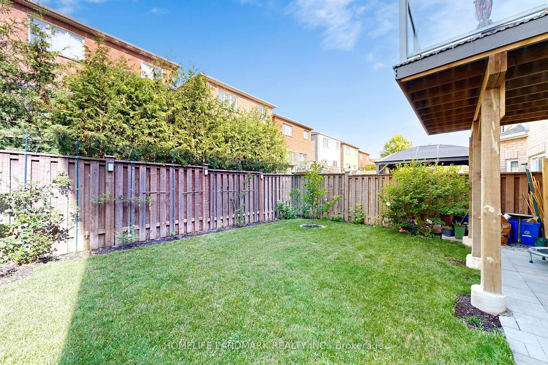 Photo 33 of 27 Gamla Road, Vaughan, Patterson — HOMEH