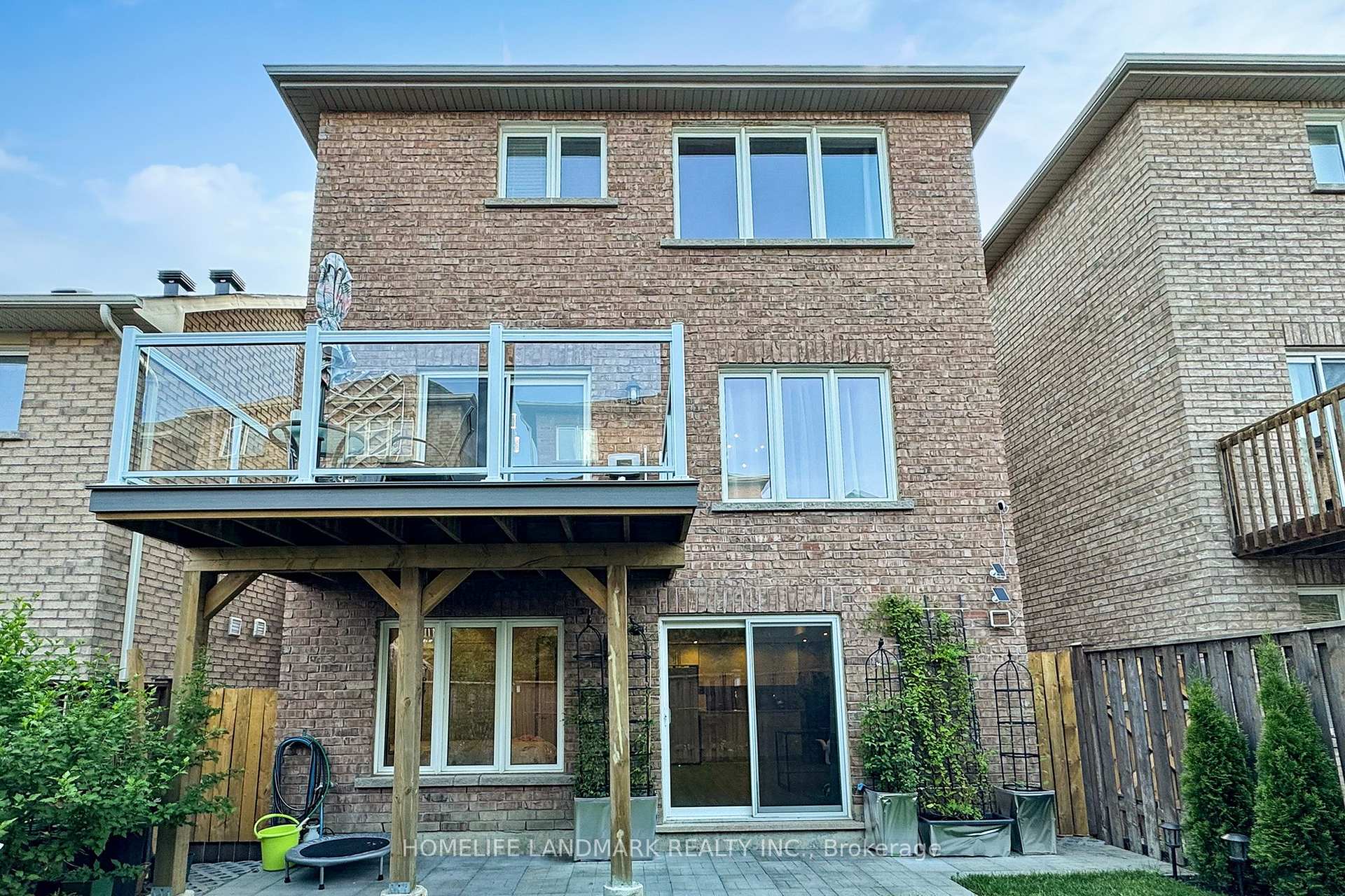 Photo 34 of 27 Gamla Road, Vaughan, Patterson — HOMEH