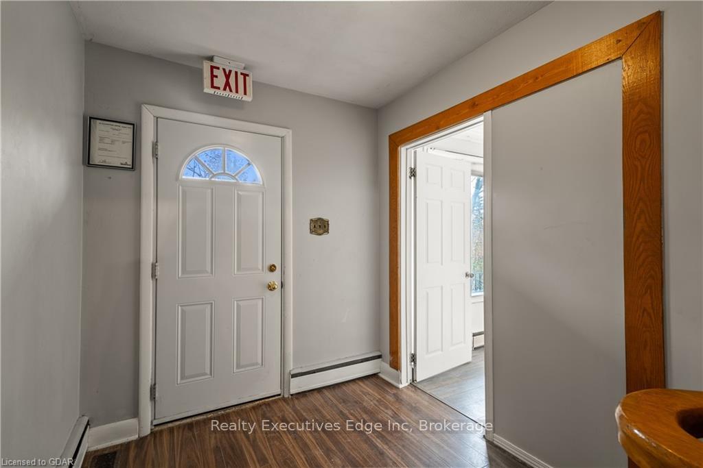 Photo 4 of 18 Culpepper Drive, Waterloo — HOMEH