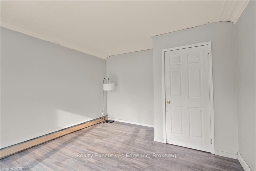 Photo 13 of 18 Culpepper Drive, Waterloo — HOMEH