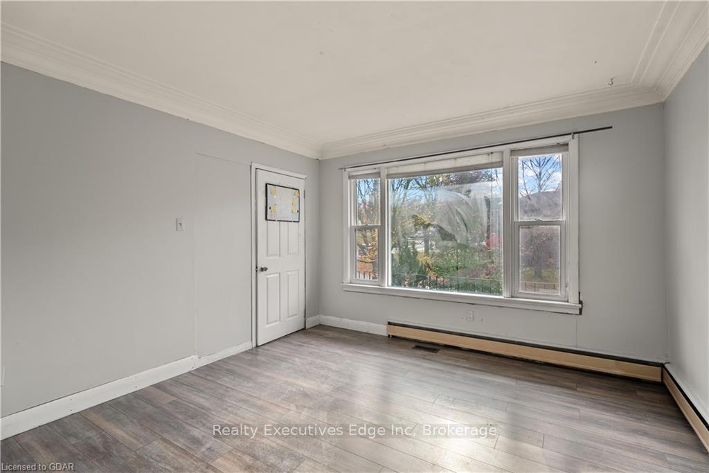 Photo 14 of 18 Culpepper Drive, Waterloo — HOMEH