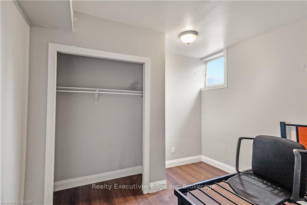 Photo 39 of 18 Culpepper Drive, Waterloo — HOMEH