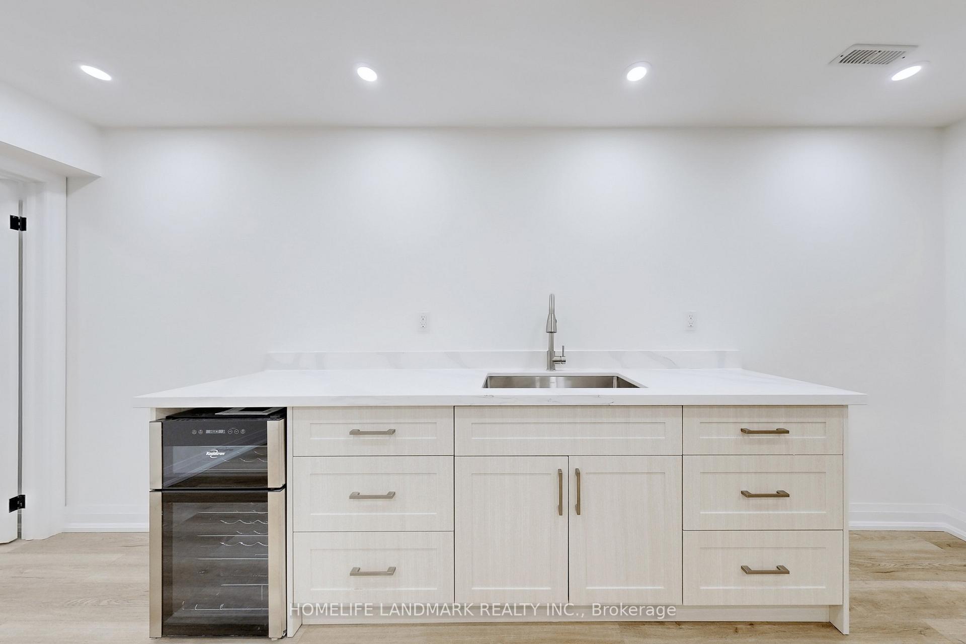 Photo 34 of 115 Big Hill Crescent, Vaughan, Patterson — HOMEH