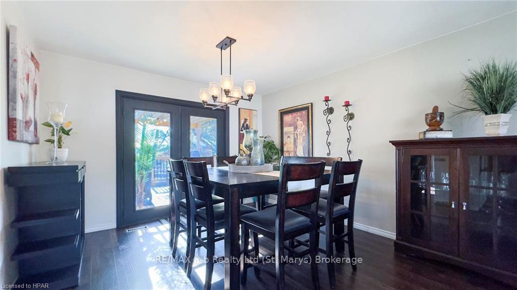 Photo 9 of 223 Coulton Drive, West Perth, Mitchell — HOMEH