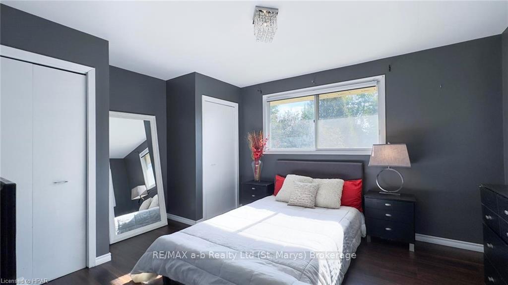 Photo 13 of 223 Coulton Drive, West Perth, Mitchell — HOMEH