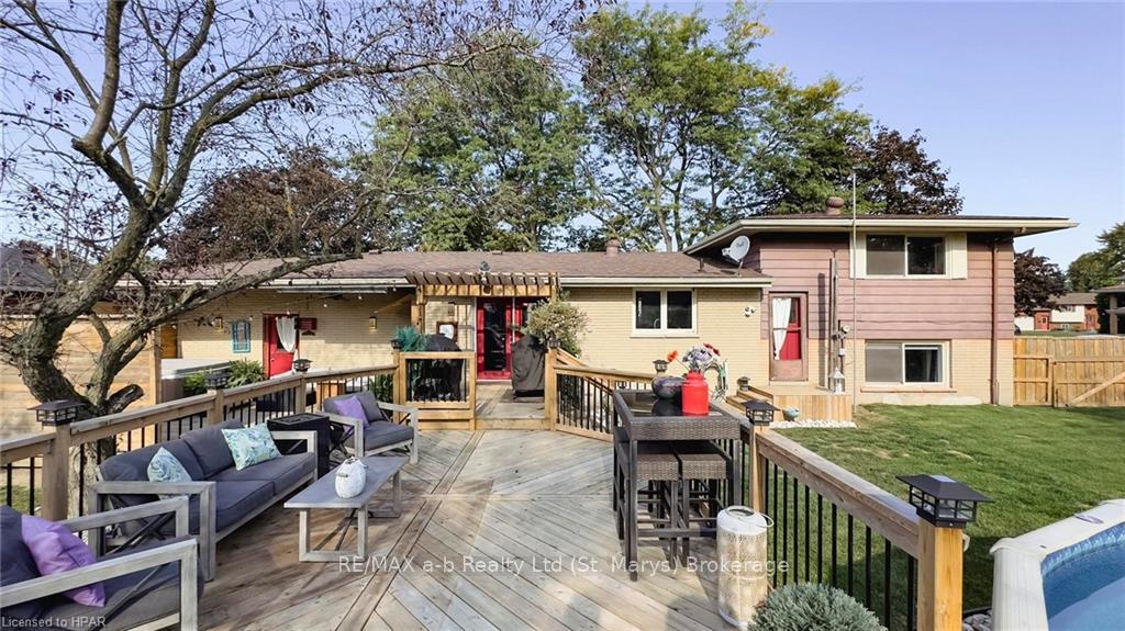 Photo 34 of 223 Coulton Drive, West Perth, Mitchell — HOMEH