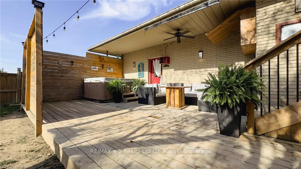 Photo 38 of 223 Coulton Drive, West Perth, Mitchell — HOMEH