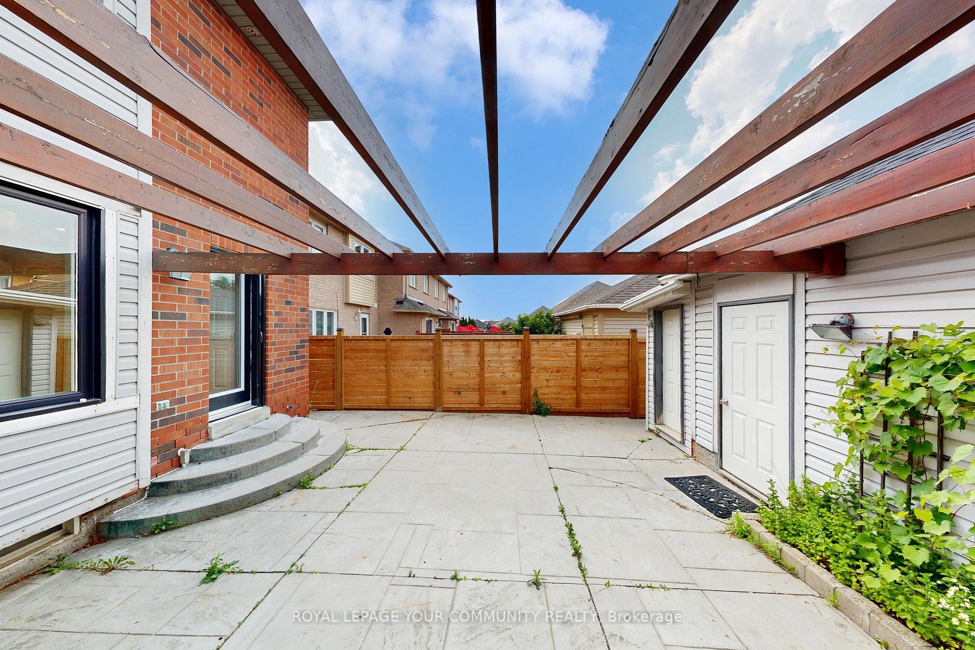 Photo 37 of 199 Equator Crescent, Vaughan, Vellore Village — HOMEH