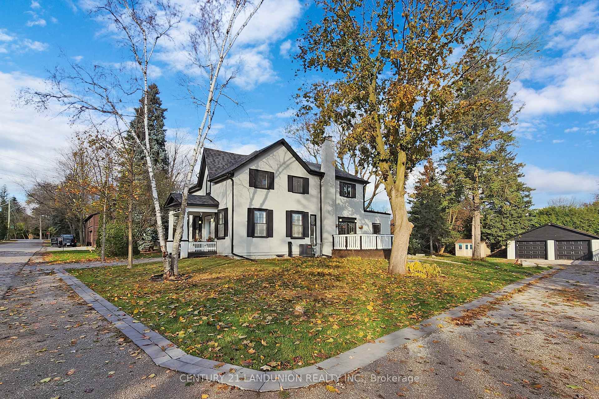 Photo 2 of 15 Victoria Street, Markham, Victoria Square — HOMEH