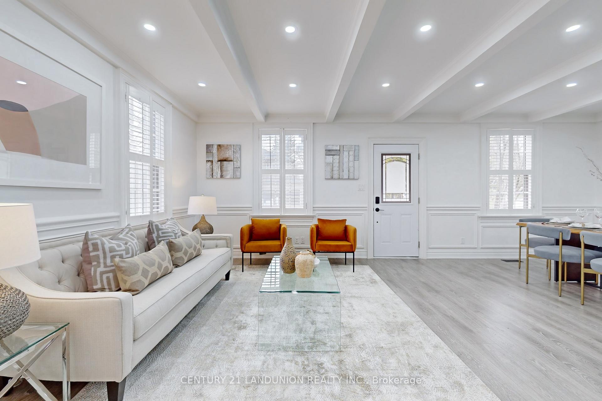 Photo 7 of 15 Victoria Street, Markham, Victoria Square — HOMEH