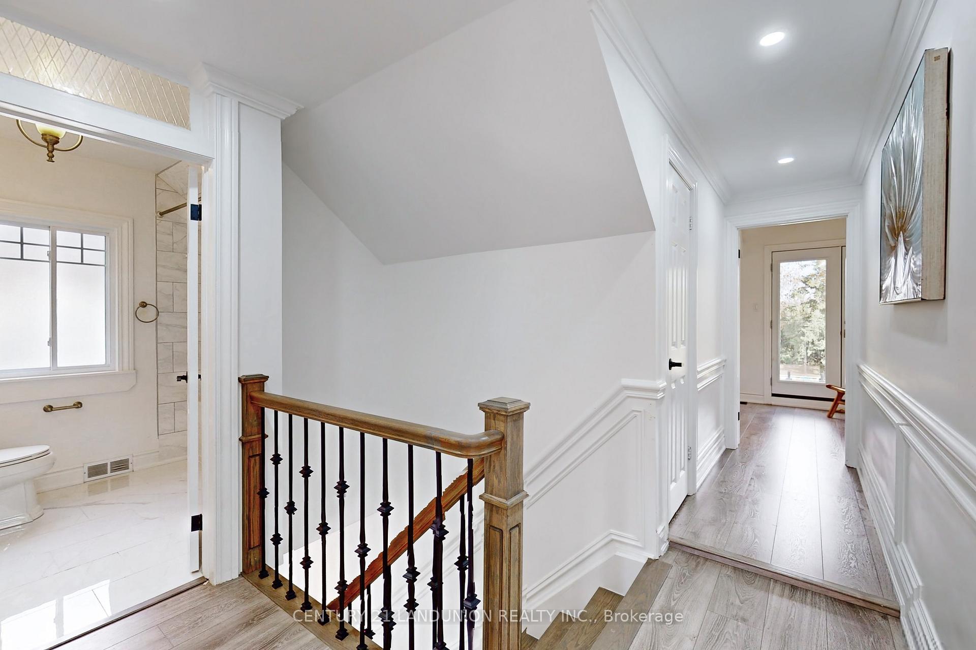 Photo 17 of 15 Victoria Street, Markham, Victoria Square — HOMEH