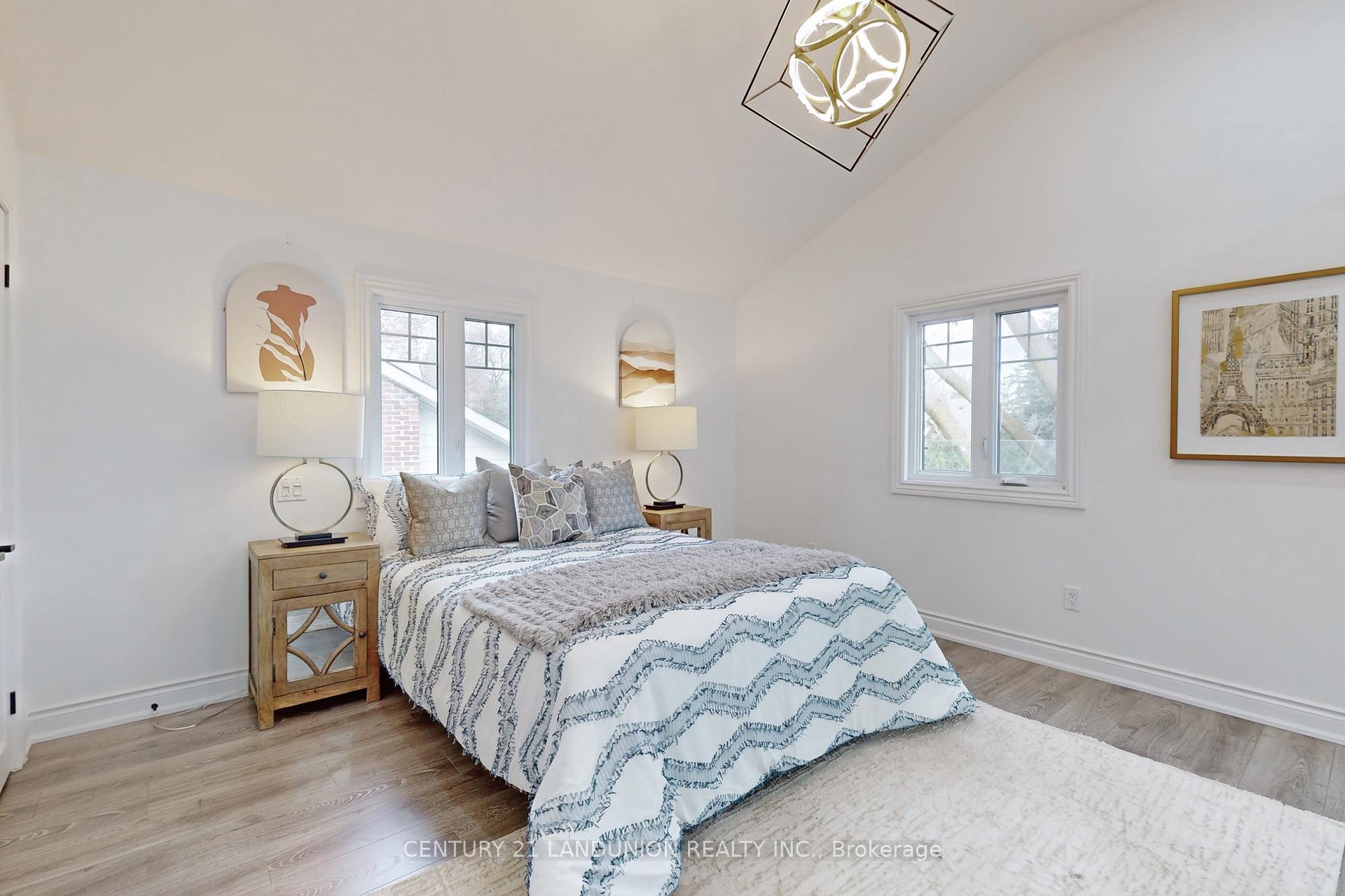 Photo 19 of 15 Victoria Street, Markham, Victoria Square — HOMEH