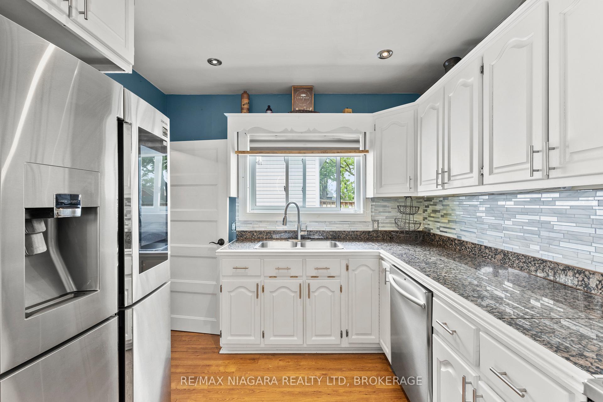 Photo 13 of 272 Wallace Avenue S, Welland, Lincoln/Crowland — HOMEH