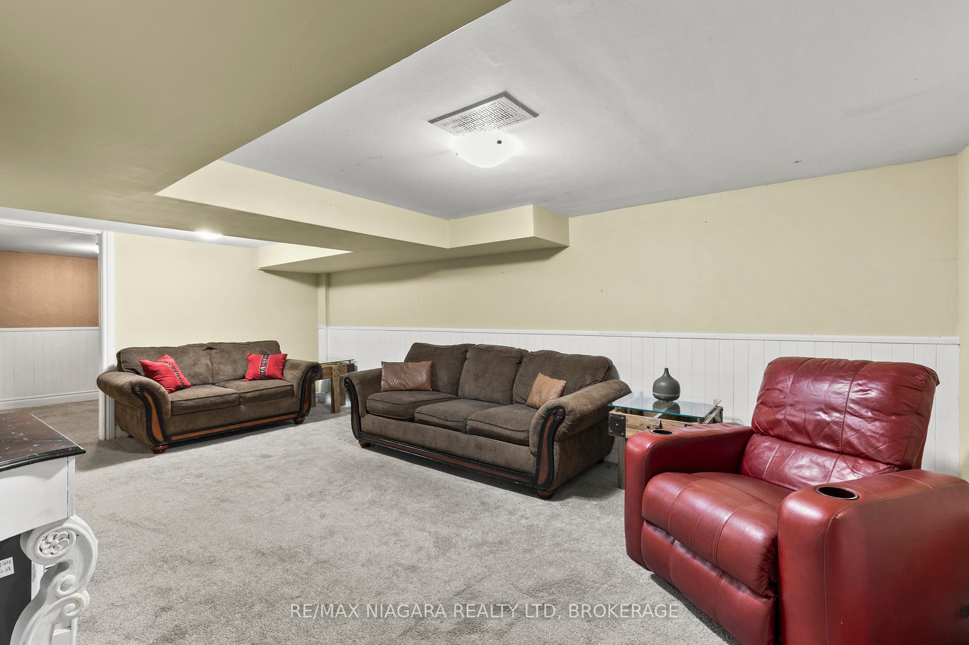 Photo 22 of 272 Wallace Avenue S, Welland, Lincoln/Crowland — HOMEH