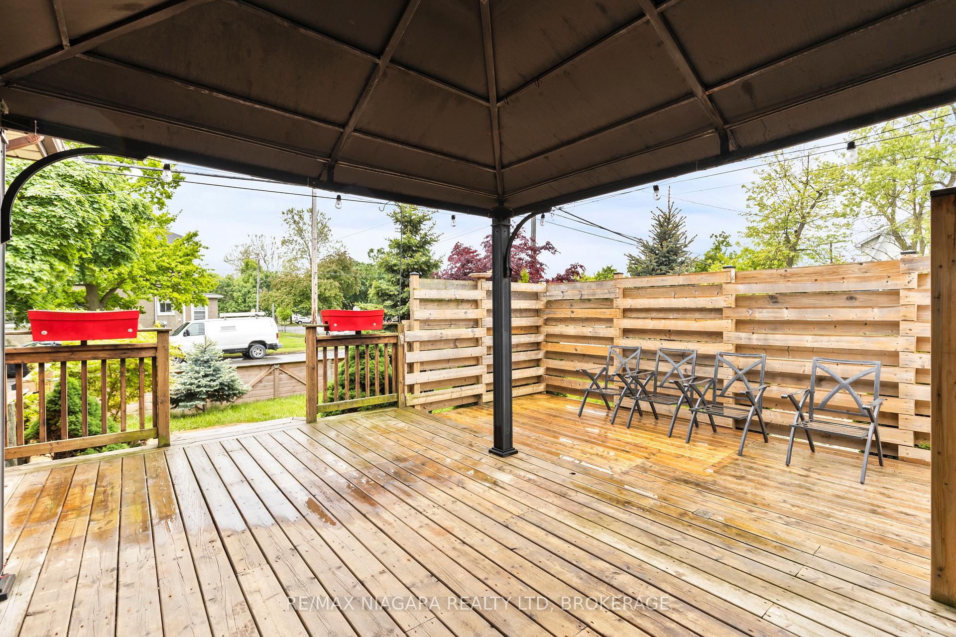 Photo 38 of 272 Wallace Avenue S, Welland, Lincoln/Crowland — HOMEH