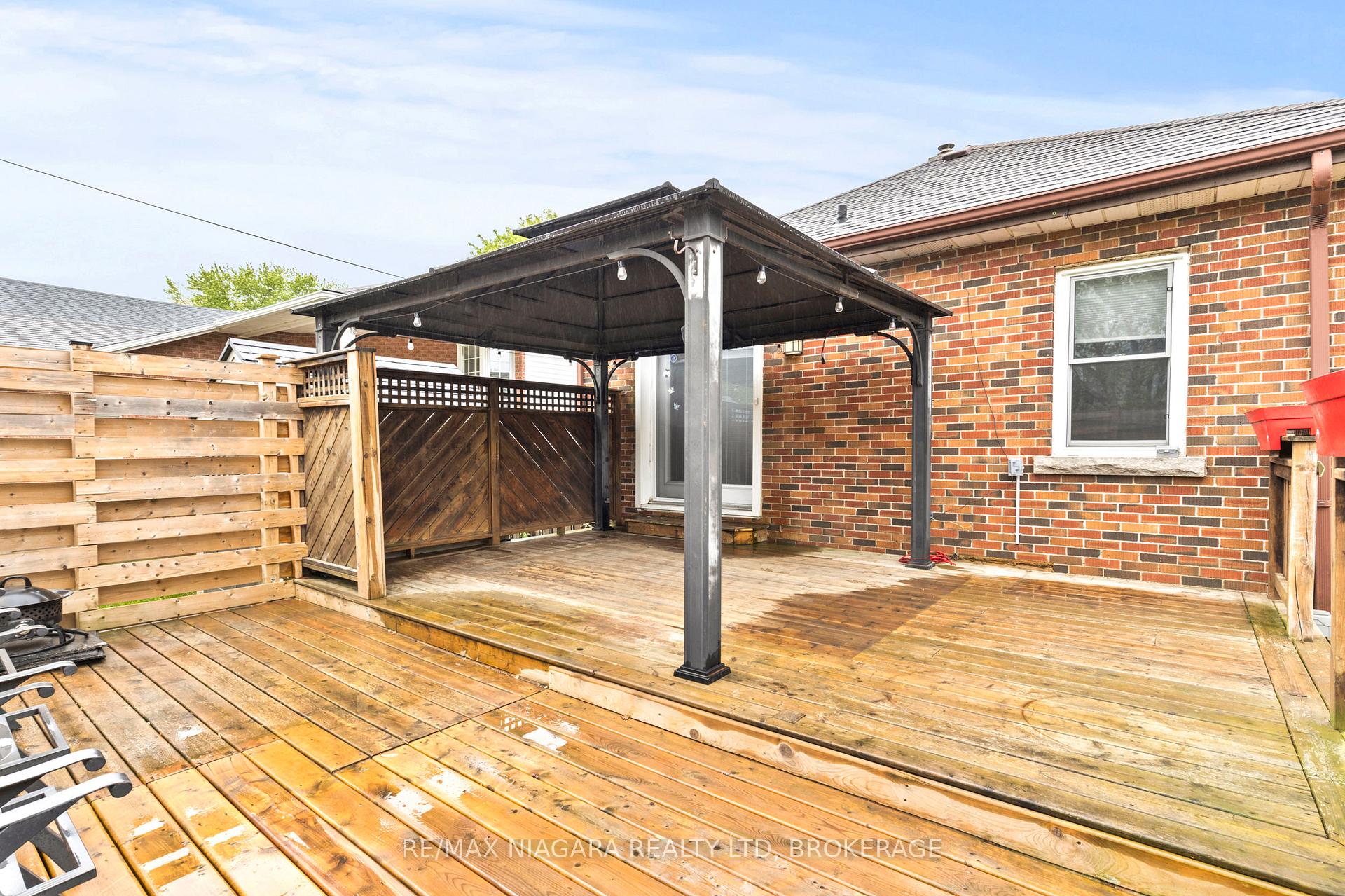 Photo 40 of 272 Wallace Avenue S, Welland, Lincoln/Crowland — HOMEH