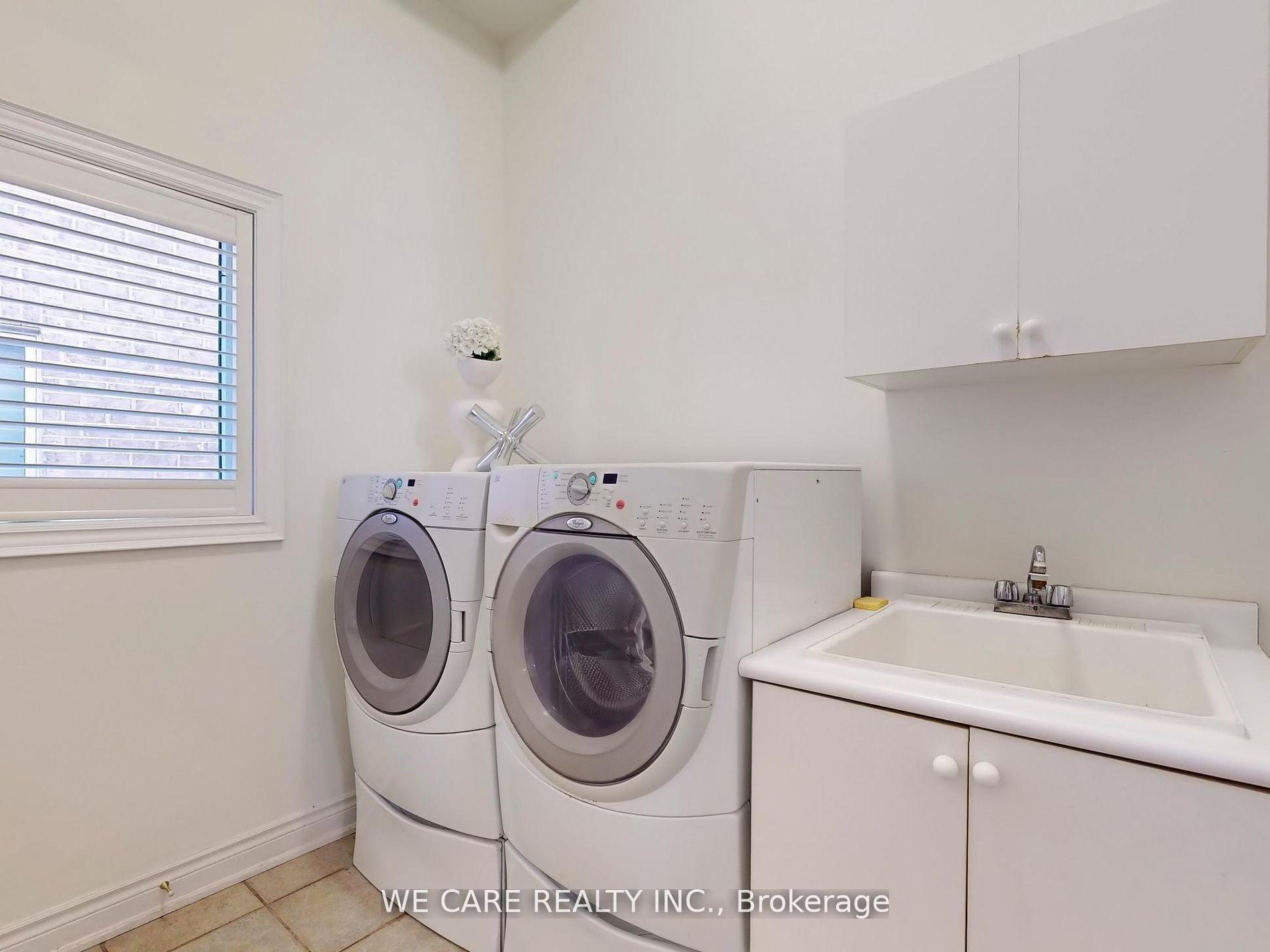 Photo 10 of 461 Autumn Hill Boulevard, Vaughan, Patterson — HOMEH