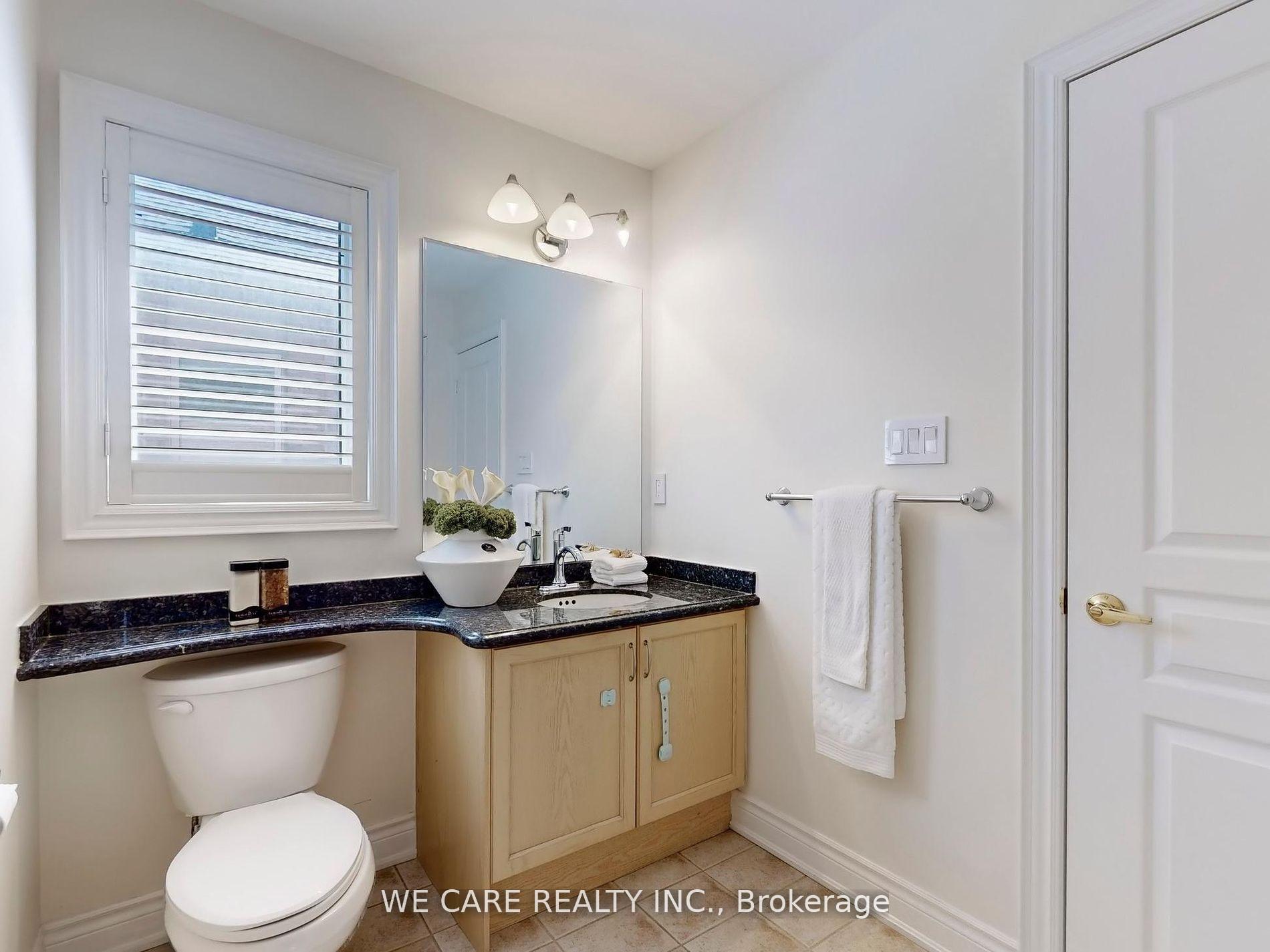Photo 31 of 461 Autumn Hill Boulevard, Vaughan, Patterson — HOMEH