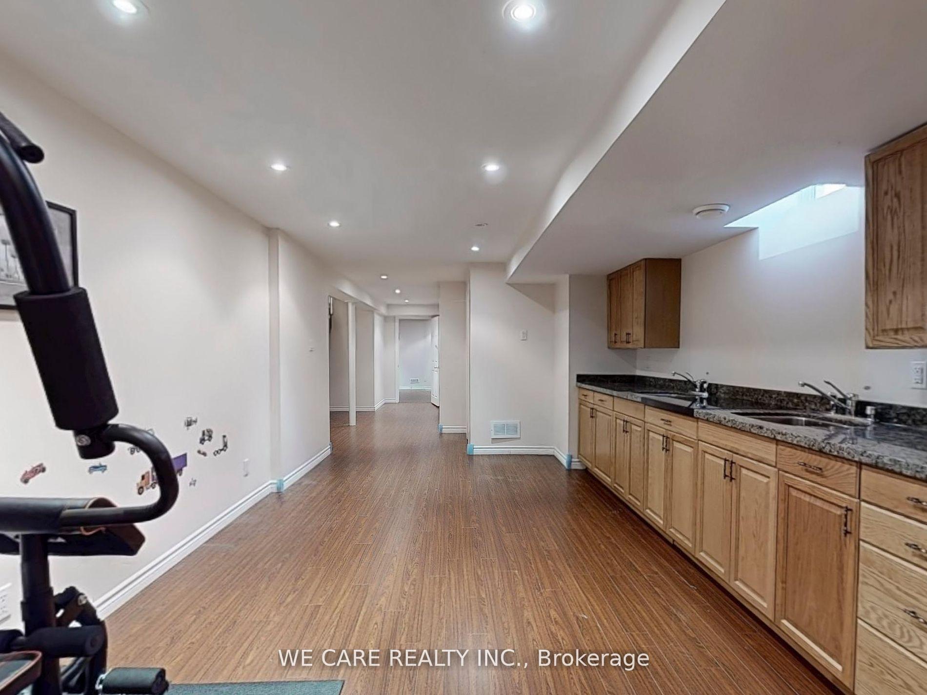 Photo 34 of 461 Autumn Hill Boulevard, Vaughan, Patterson — HOMEH
