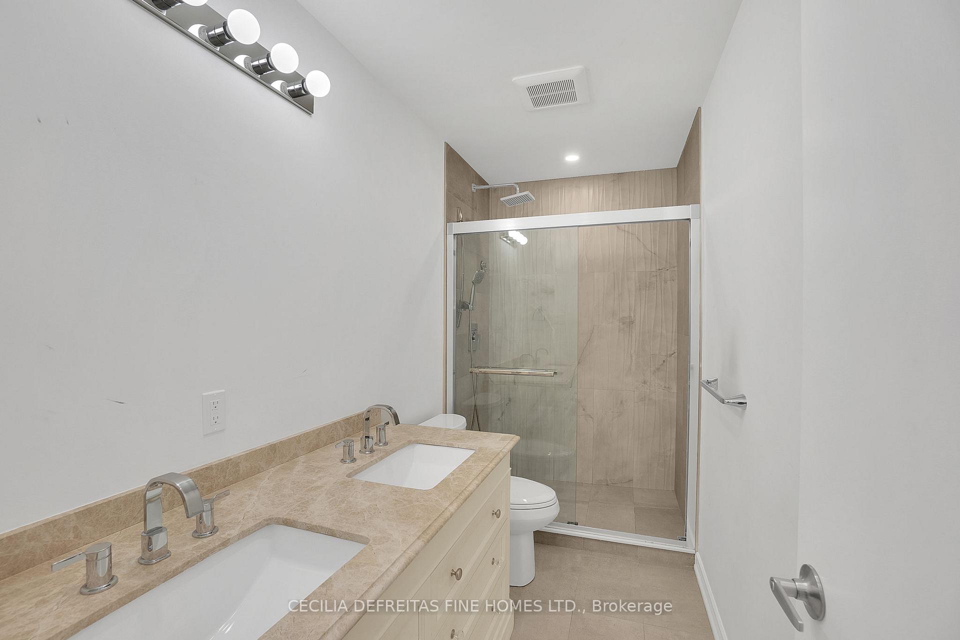 Photo 22 of Unit UPPER, 54 Ashburn Crescent, Vaughan, East Woodbridge — HOMEH