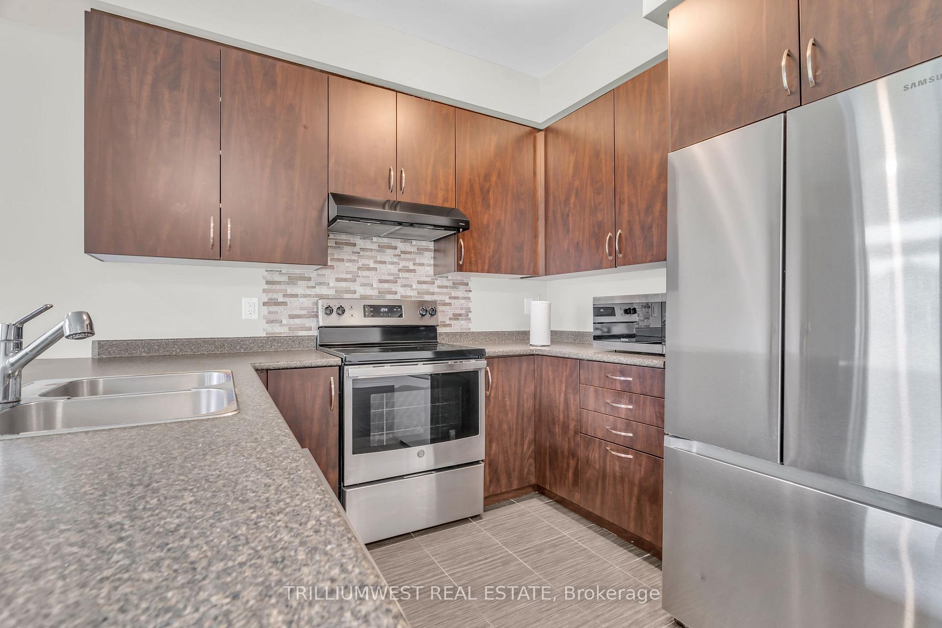 Photo 12 of 377 Dolman Street, Woolwich — HOMEH