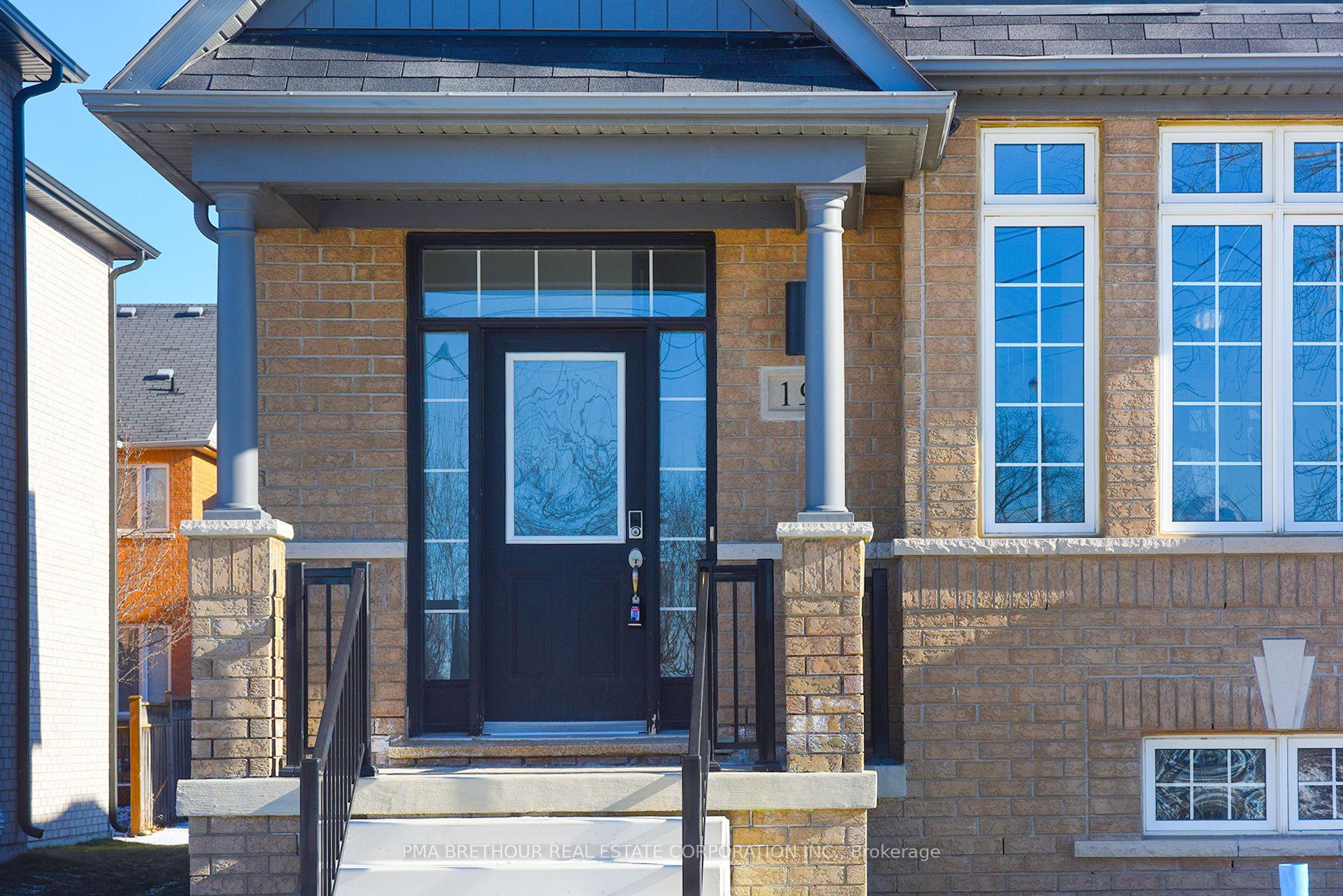Photo 2 of 19 Countryside Street, Markham, Cornell — HOMEH