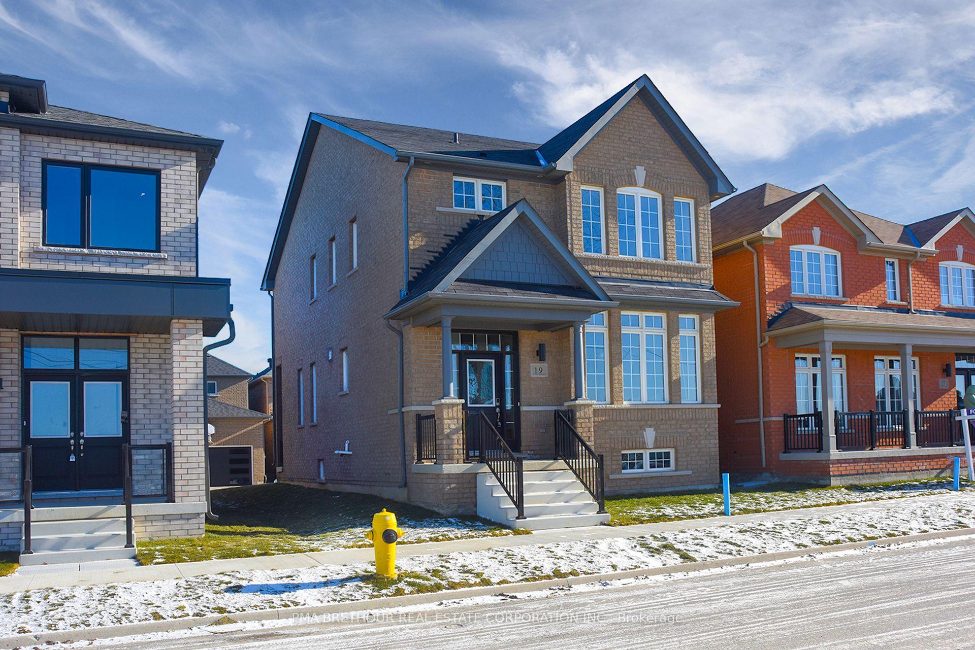 Photo 3 of 19 Countryside Street, Markham, Cornell — HOMEH