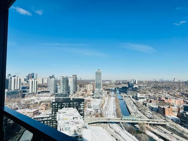 Photo 3 of Unit 2705, 170 Bayview Ave, Toronto, Moss Park — HOMEH