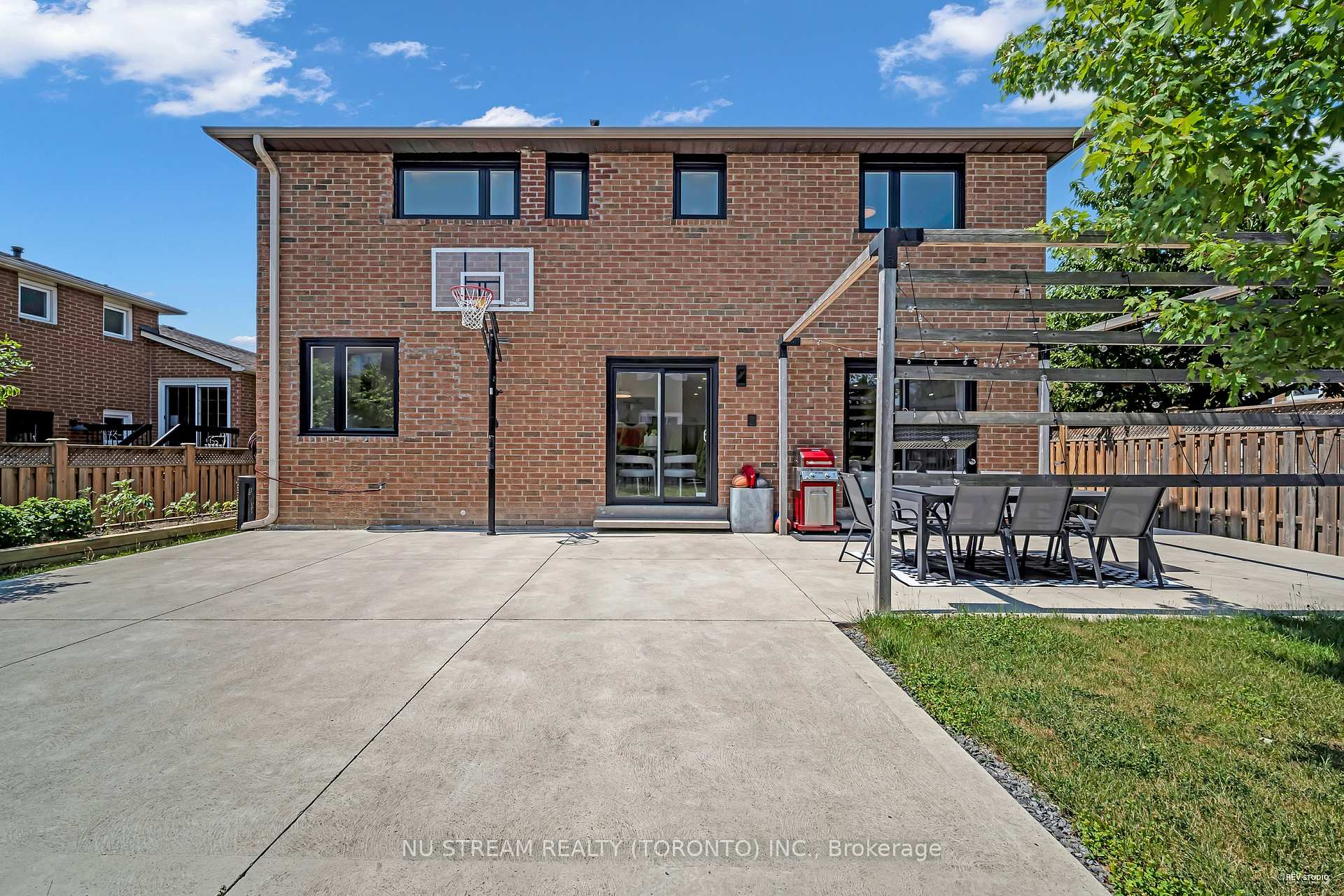 Photo 49 of 43 Brandy Crescent, Vaughan, East Woodbridge — HOMEH