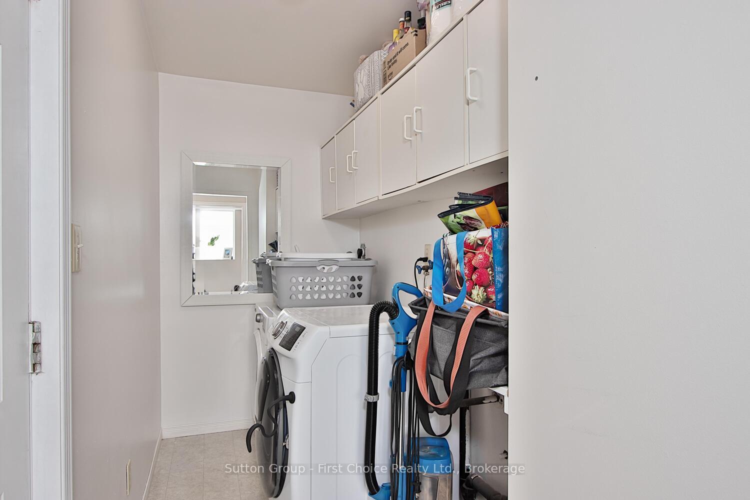 Photo 29 of 135A Mitchell Court, West Perth, Mitchell — HOMEH