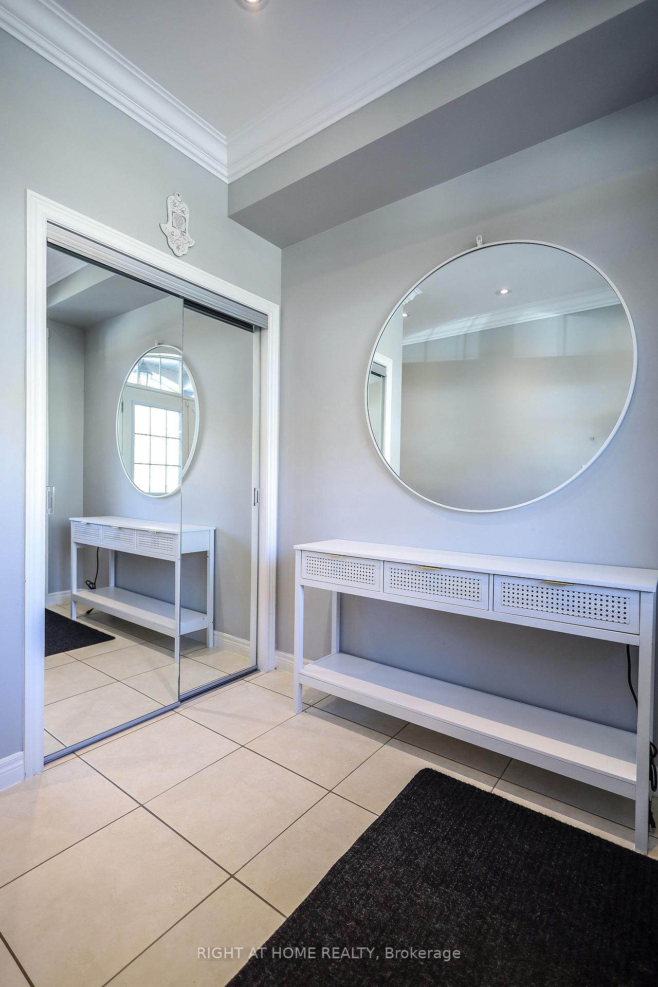 Photo 9 of 47 Millhouse Court, Vaughan, Patterson — HOMEH