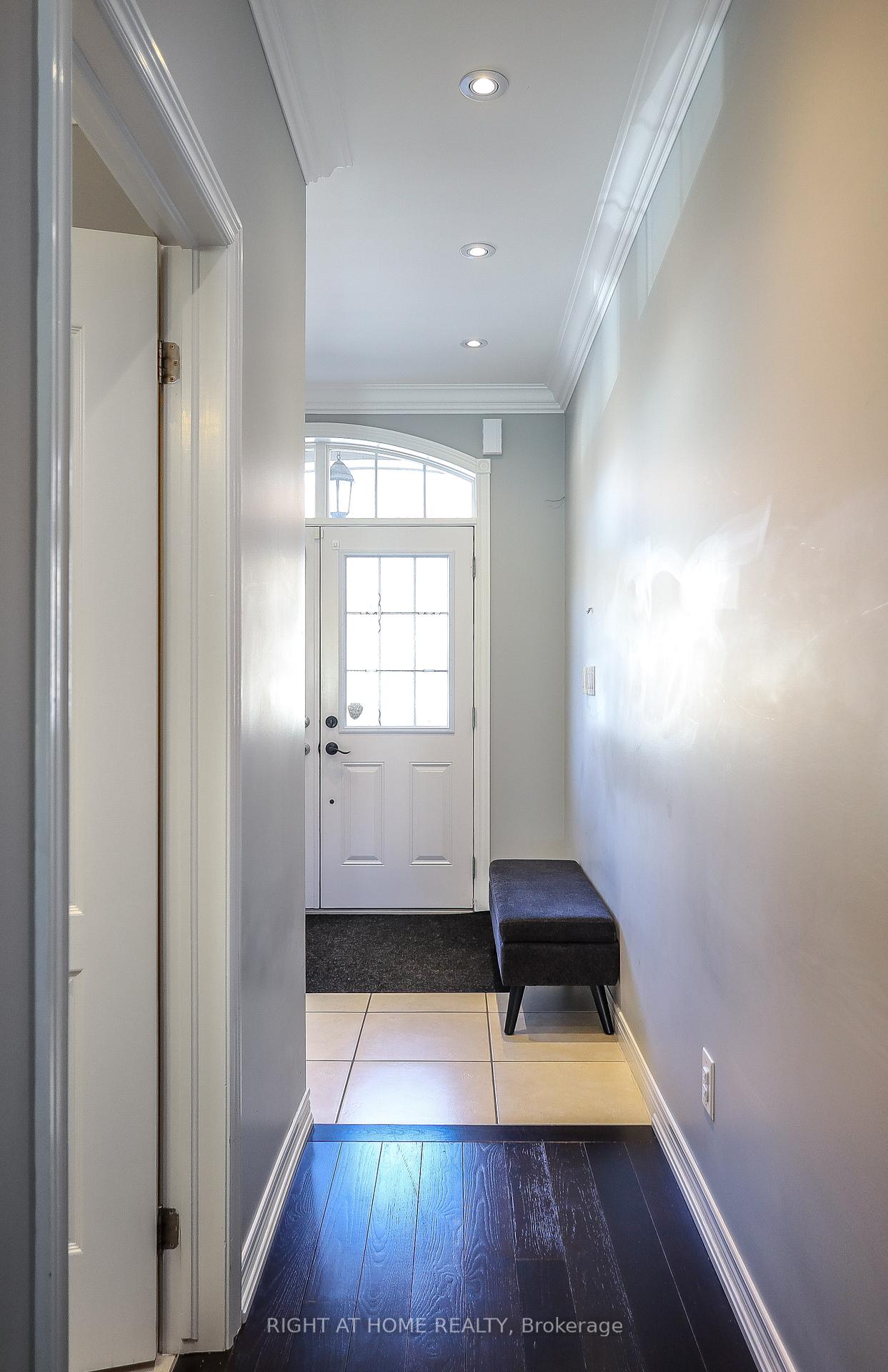 Photo 10 of 47 Millhouse Court, Vaughan, Patterson — HOMEH