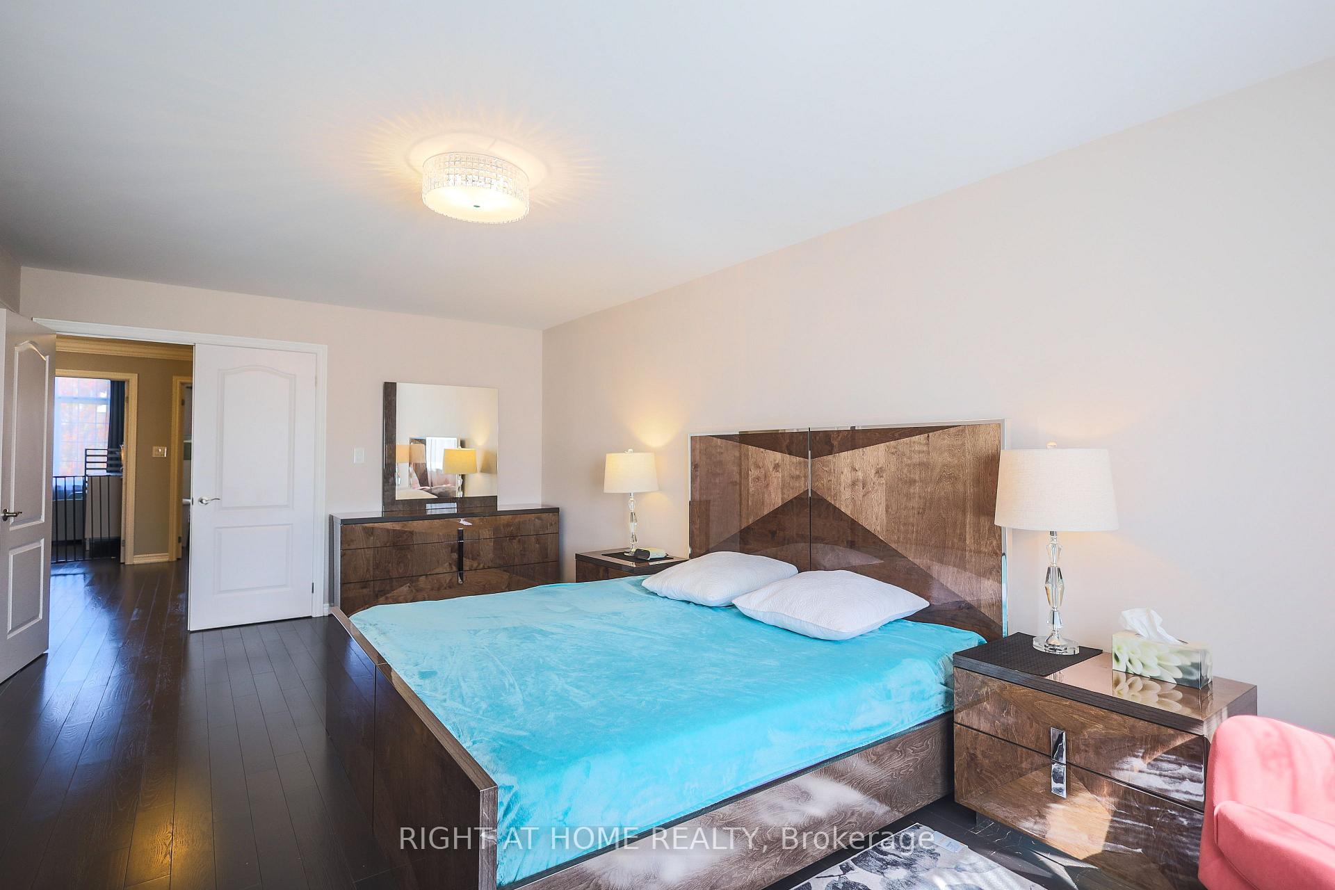 Photo 29 of 47 Millhouse Court, Vaughan, Patterson — HOMEH